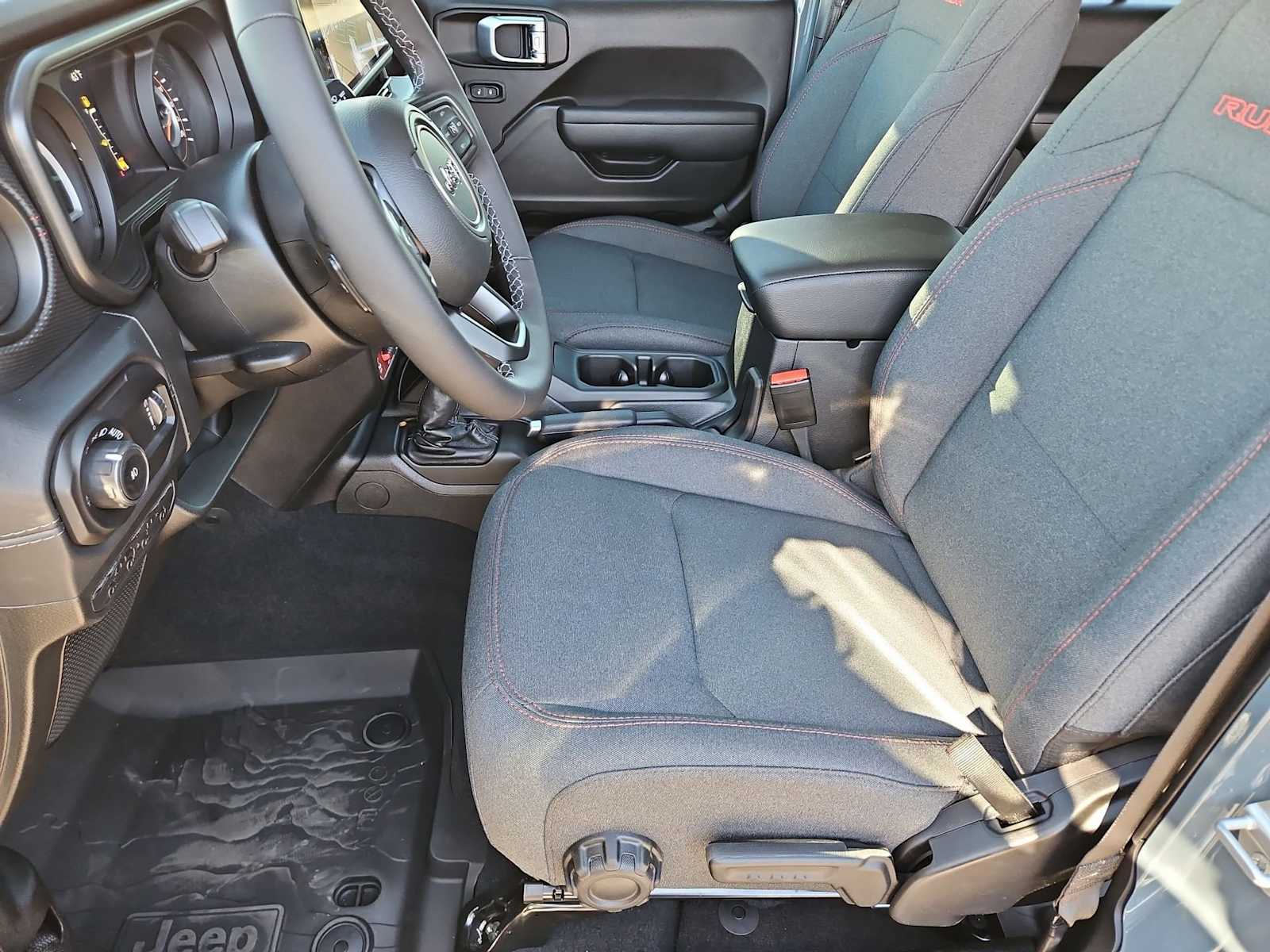 Thumbnail: 2026 Jeep Wrangler - 16