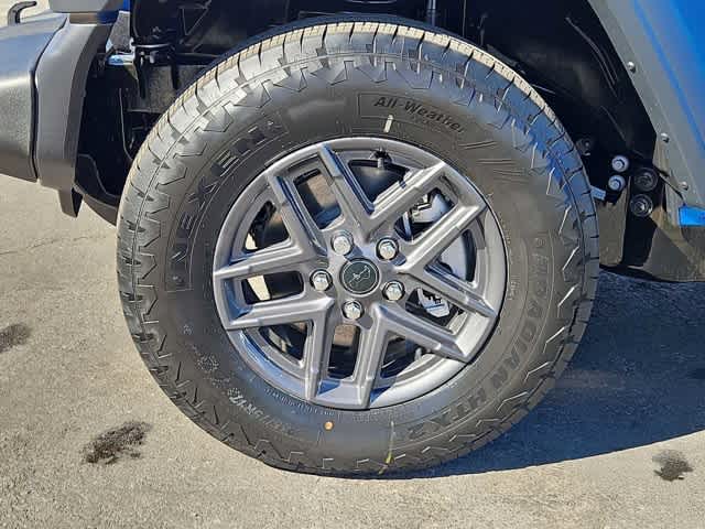 Thumbnail: 2026 Jeep Wrangler - 13