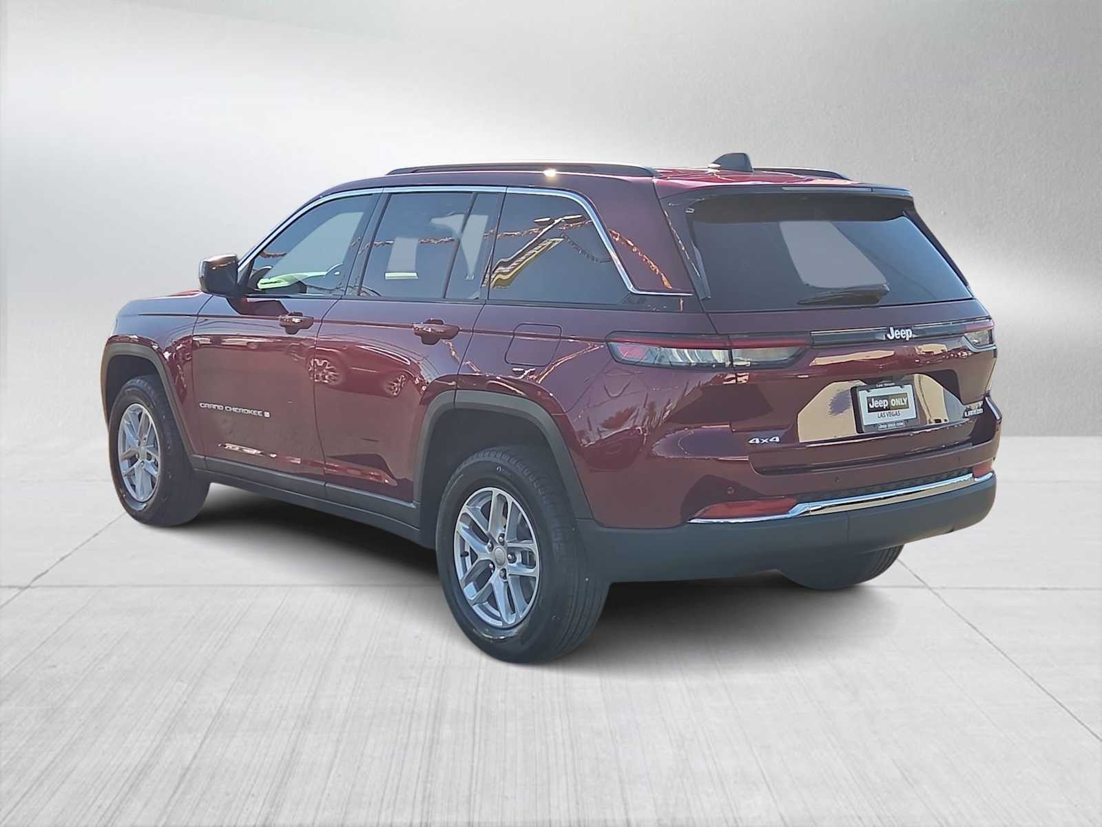 Thumbnail: 2025 Jeep Grand Cherokee - 6