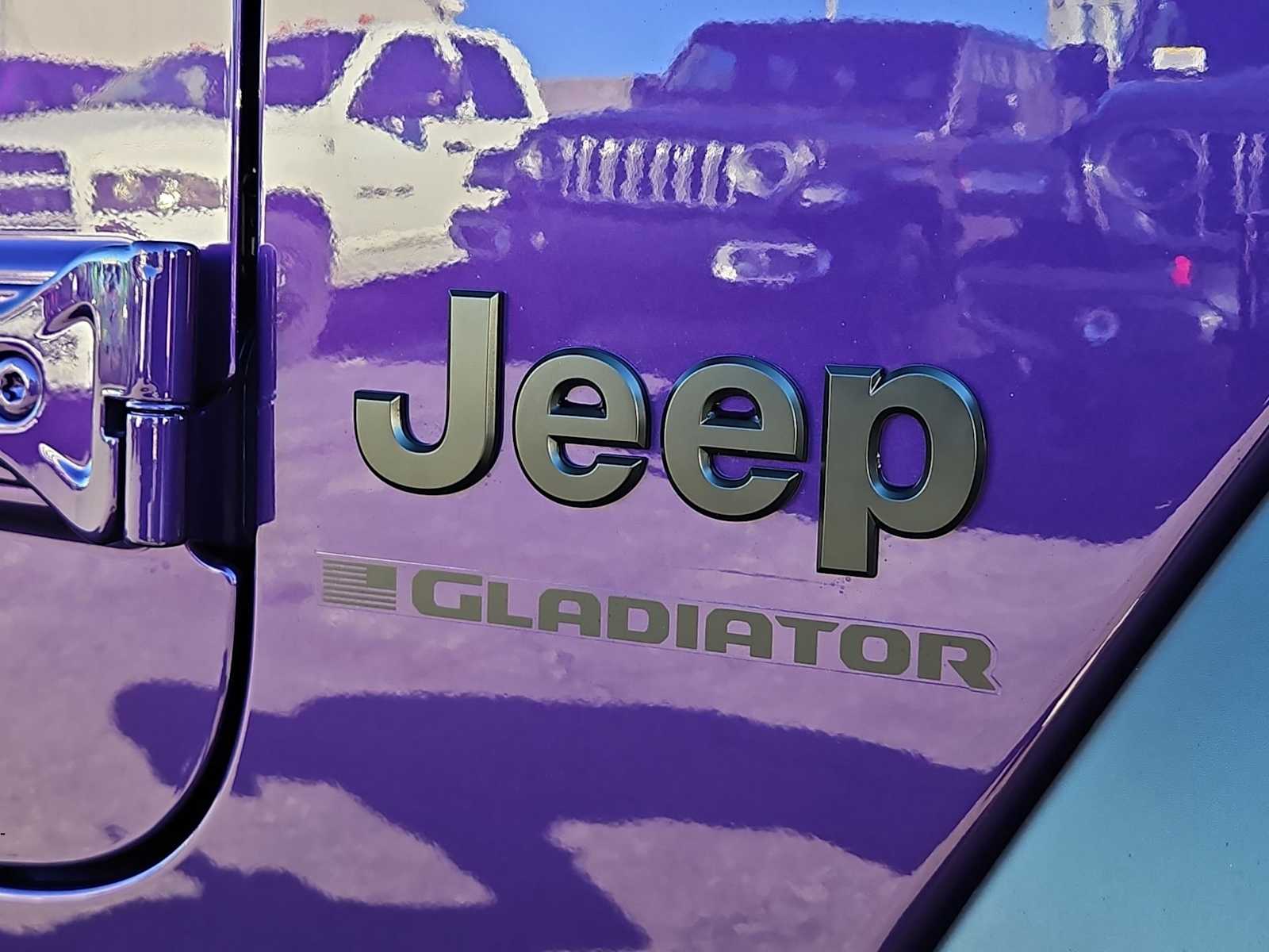 Thumbnail: 2026 Jeep Gladiator - 12