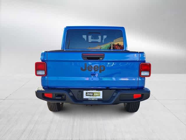 Thumbnail: 2026 Jeep Gladiator - 7