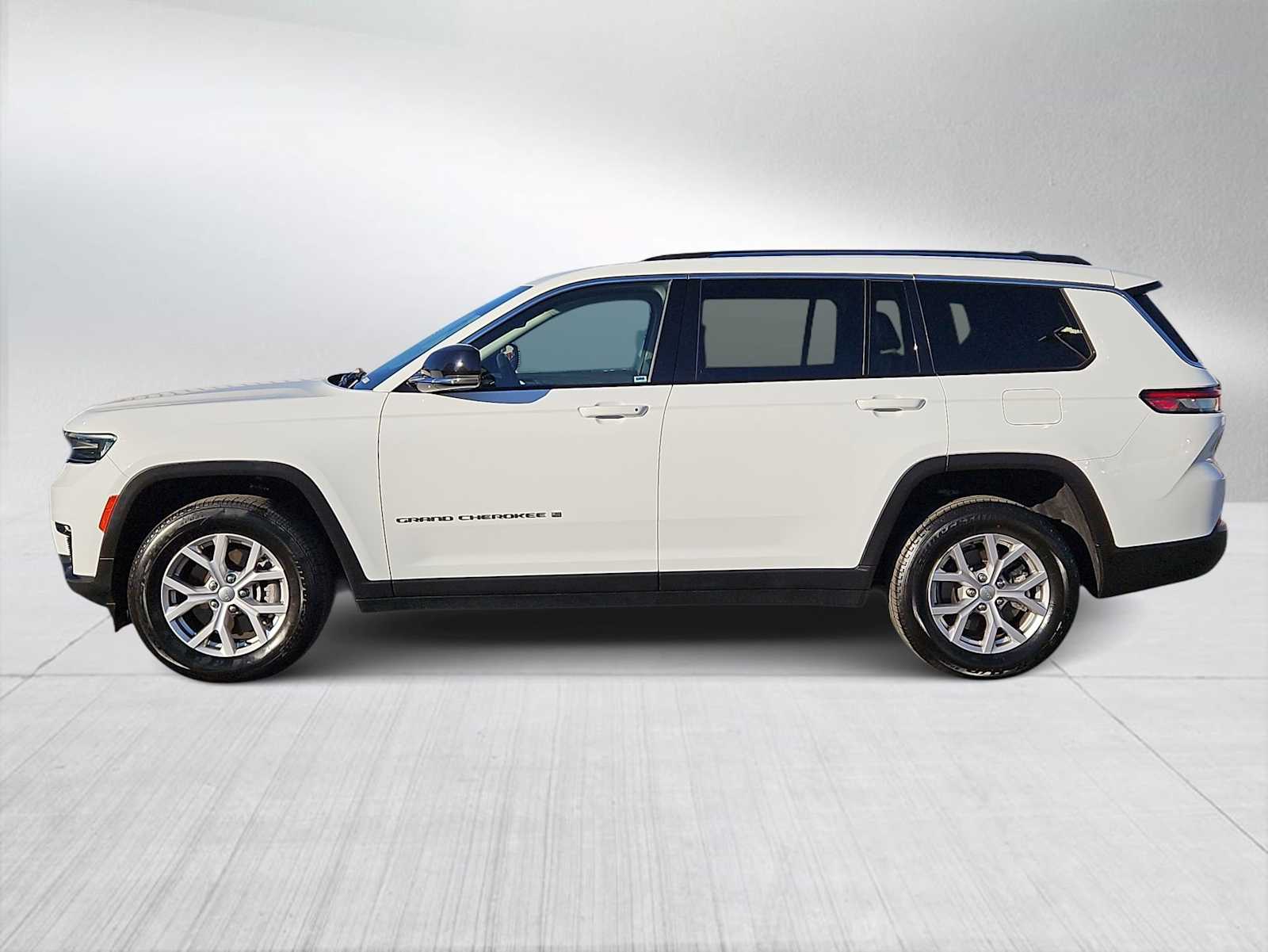 Thumbnail: 2021 Jeep Grand Cherokee L - 5