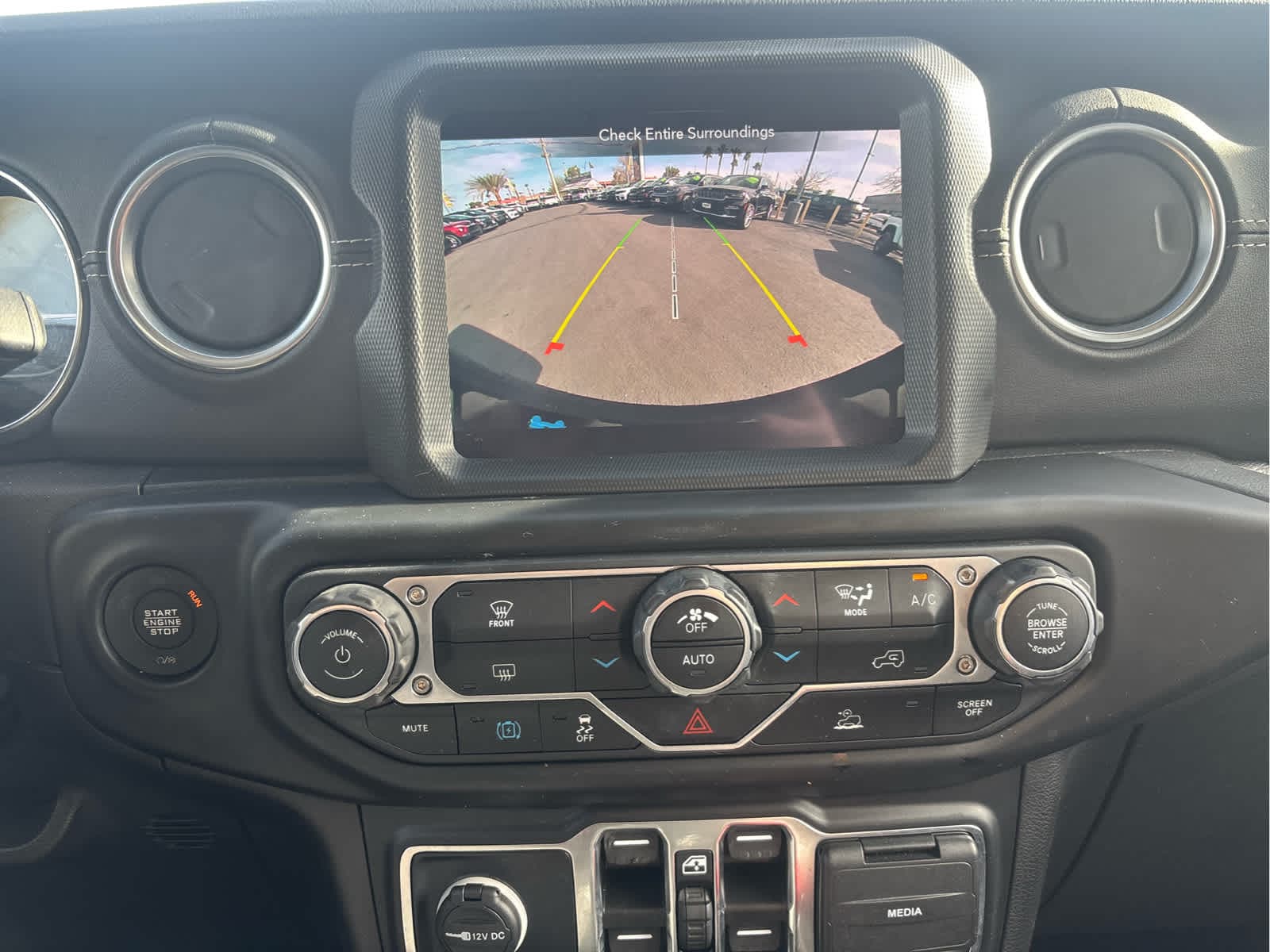 Thumbnail: 2023 Jeep Wrangler - 16