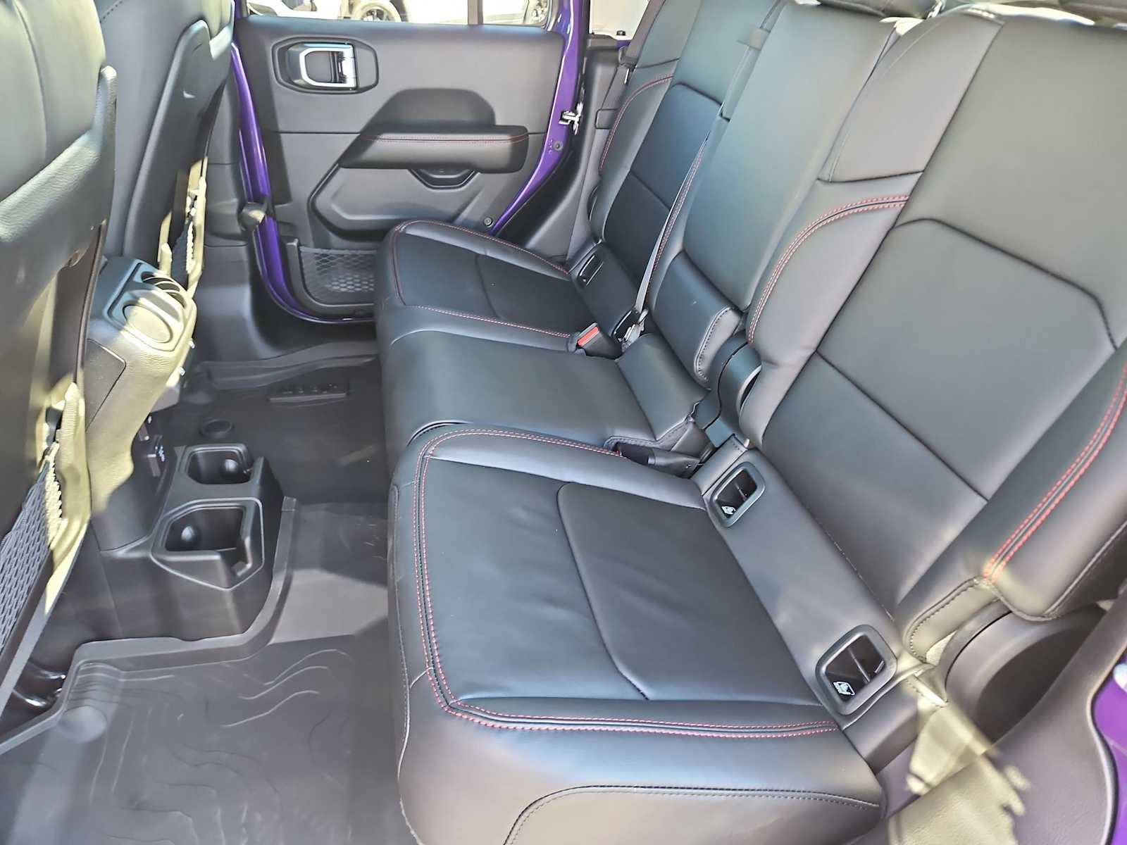 Thumbnail: 2026 Jeep Gladiator - 19