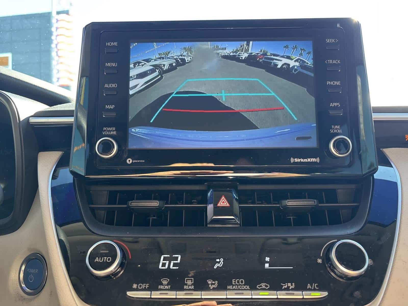 Used 2022 Toyota Corolla LE with VIN JTDEAMDE4NJ053172 for sale in Northfield, Minnesota