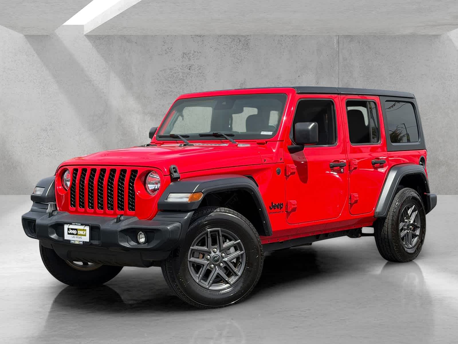 2024 Jeep Wrangler Sport S's photo
