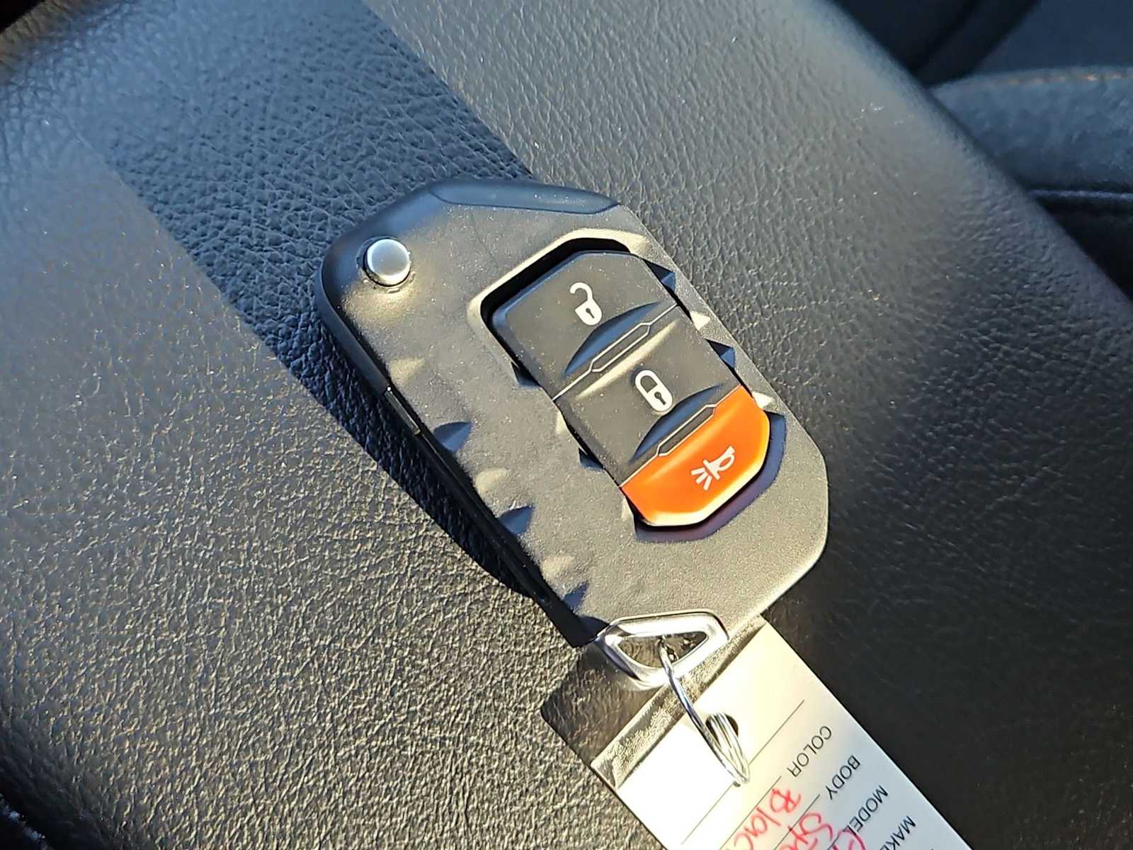 Thumbnail: 2026 Jeep Gladiator - 32