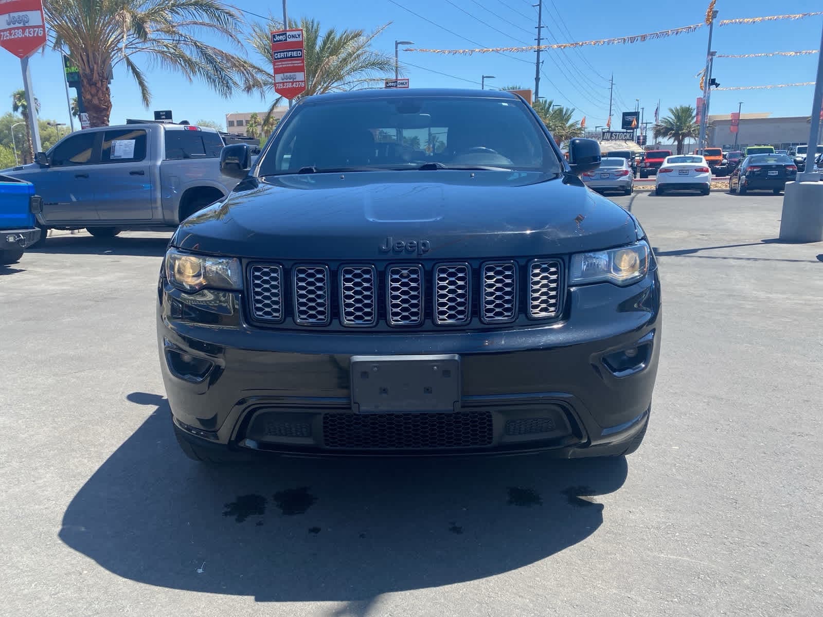 Thumbnail: 2019 Jeep Grand Cherokee - 2