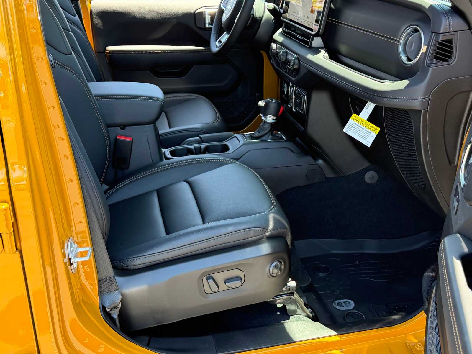 Thumbnail: 2026 Jeep Wrangler - 25