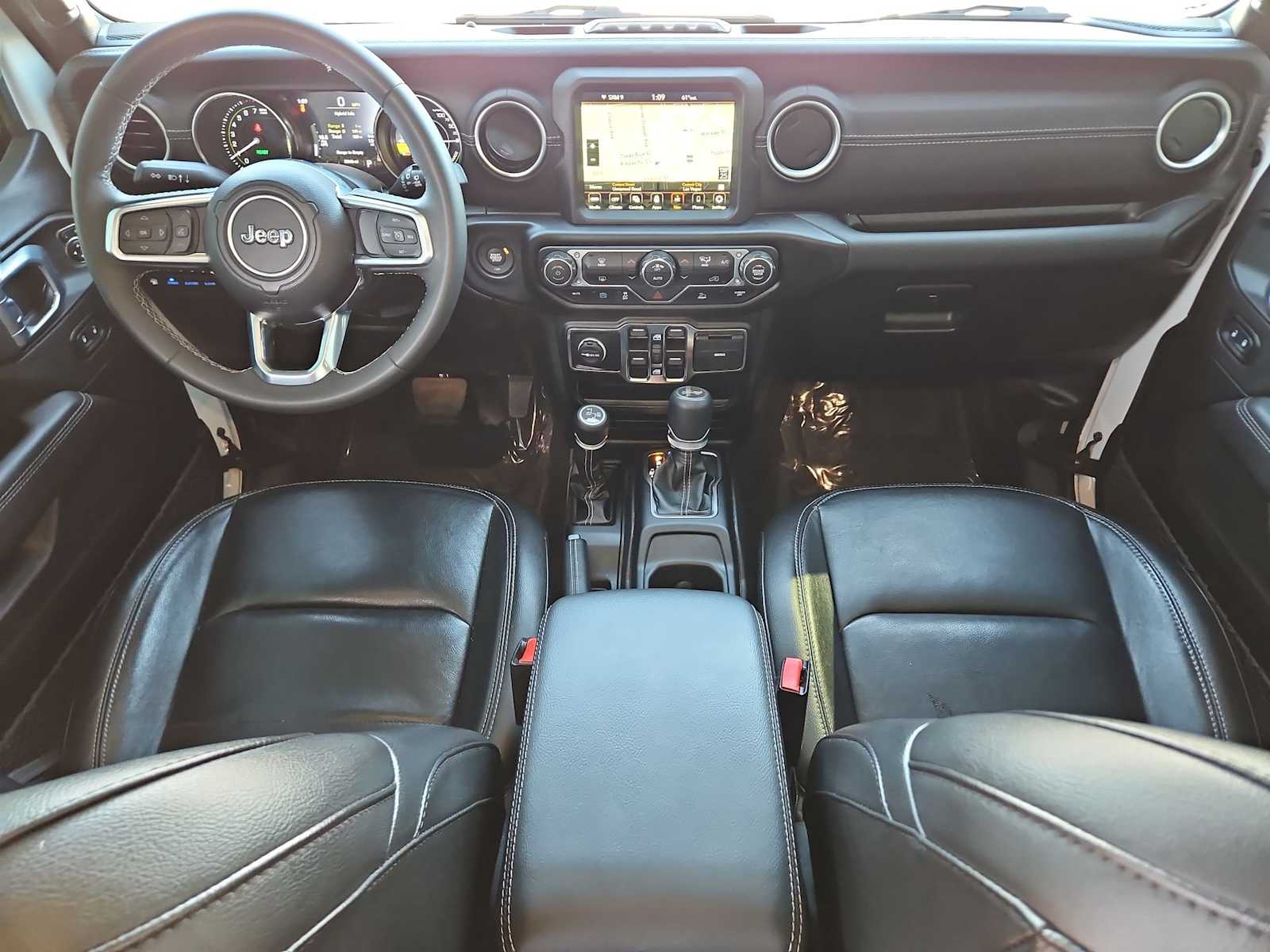 Thumbnail: 2023 Jeep Wrangler - 15