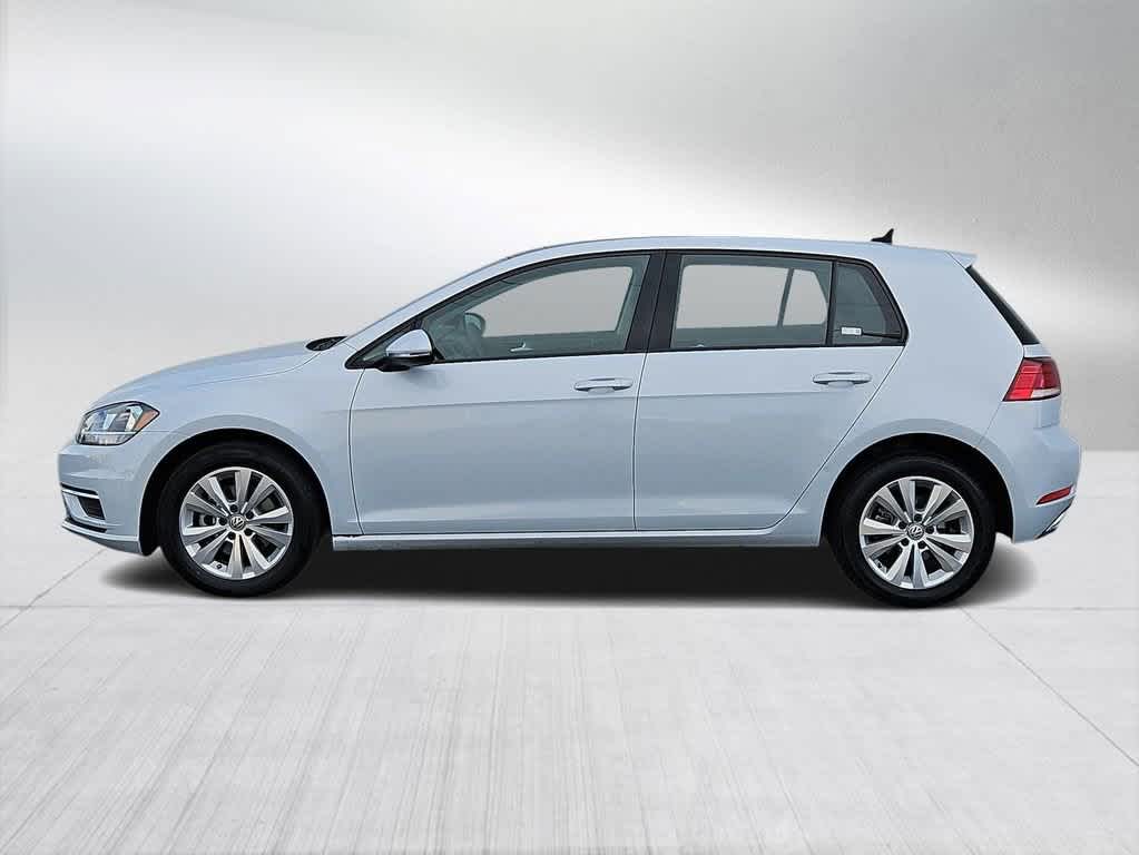 2021 Volkswagen Golf TSI photo 2