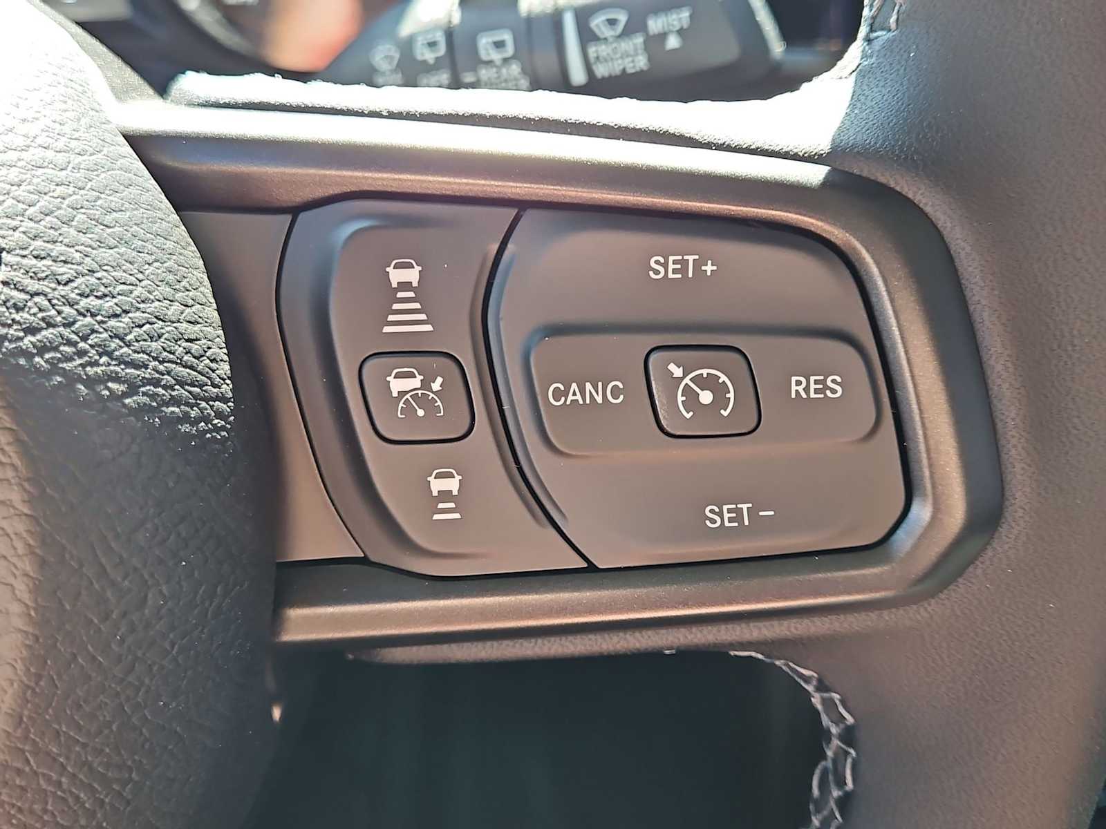 Thumbnail: 2025 Jeep Wrangler - 22