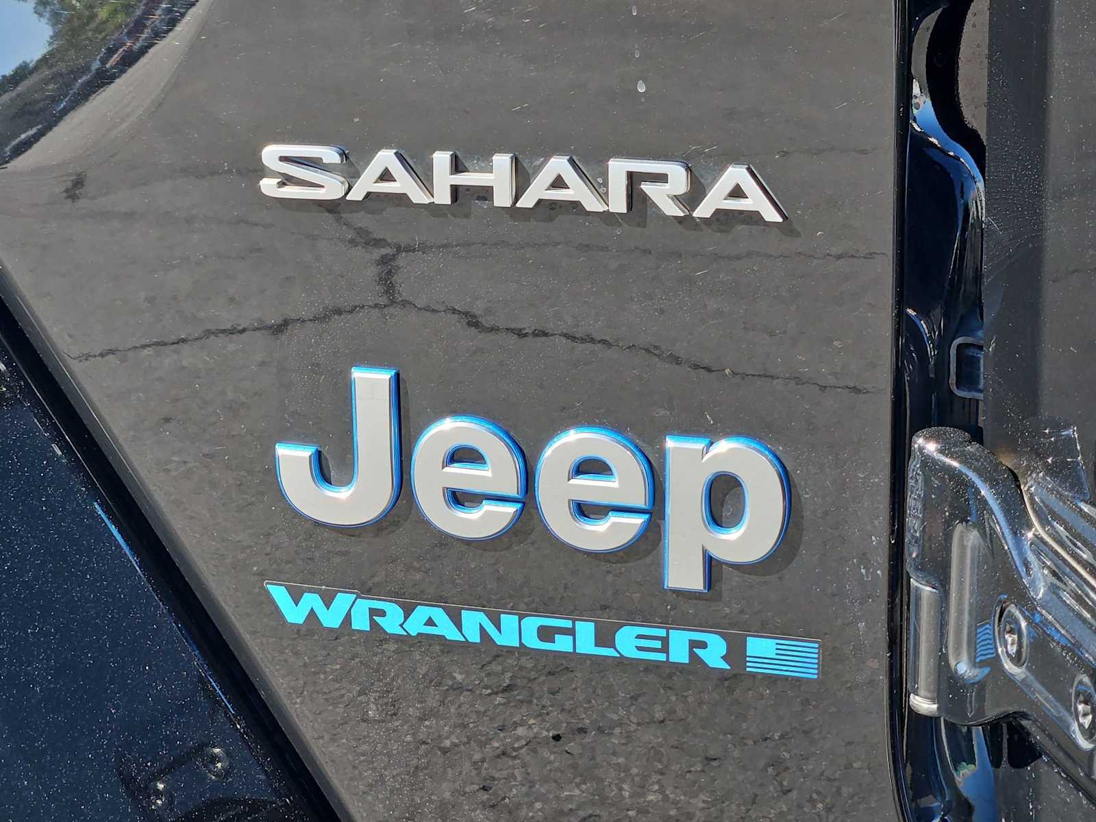 Thumbnail: 2023 Jeep Wrangler - 12