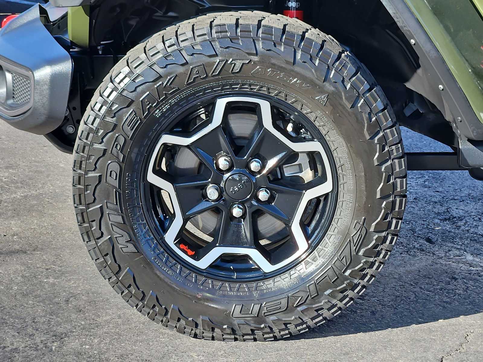 Thumbnail: 2022 Jeep Gladiator - 26