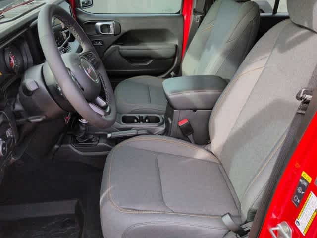 2026 Jeep Wrangler 4-Door Willys - Photo 16