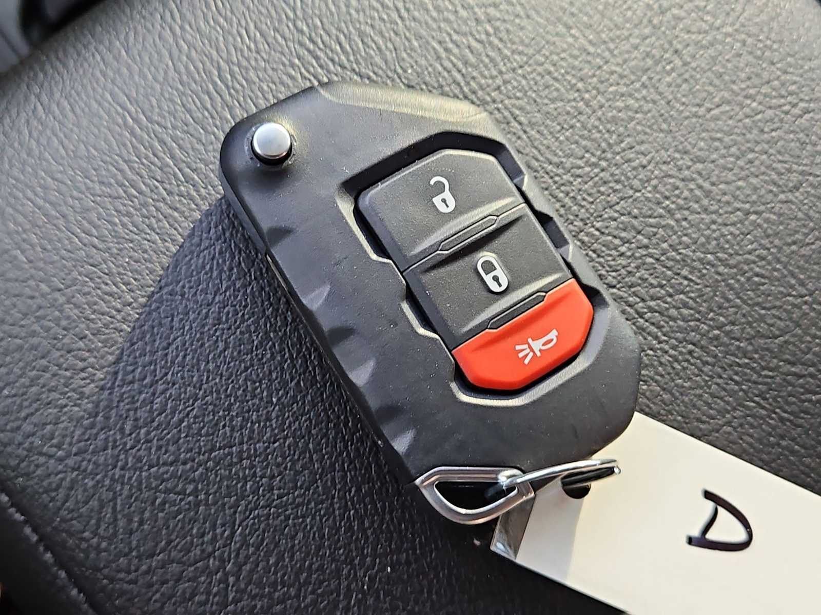 Thumbnail: 2026 Jeep Gladiator - 32