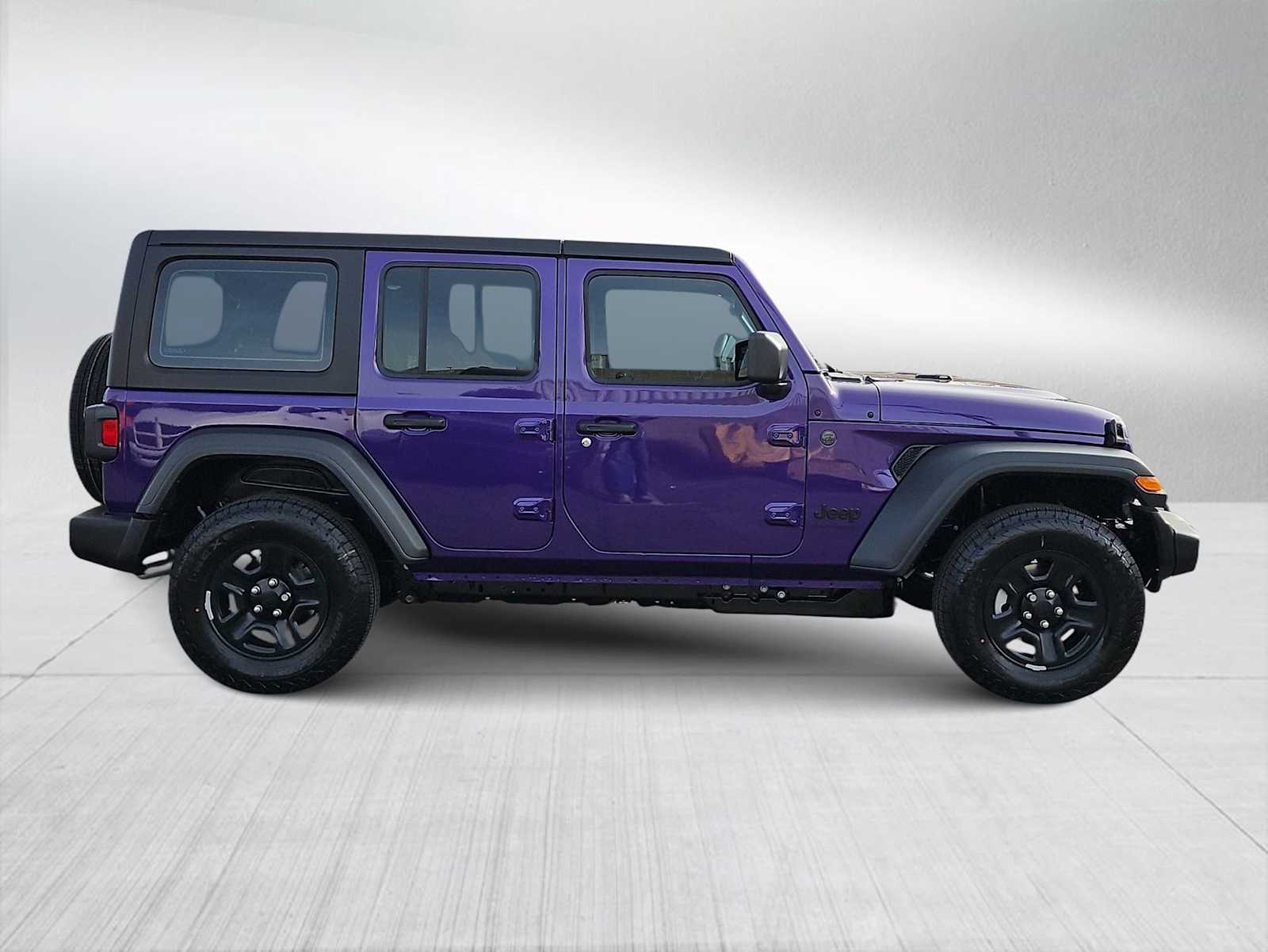 Thumbnail: 2026 Jeep Wrangler - 9