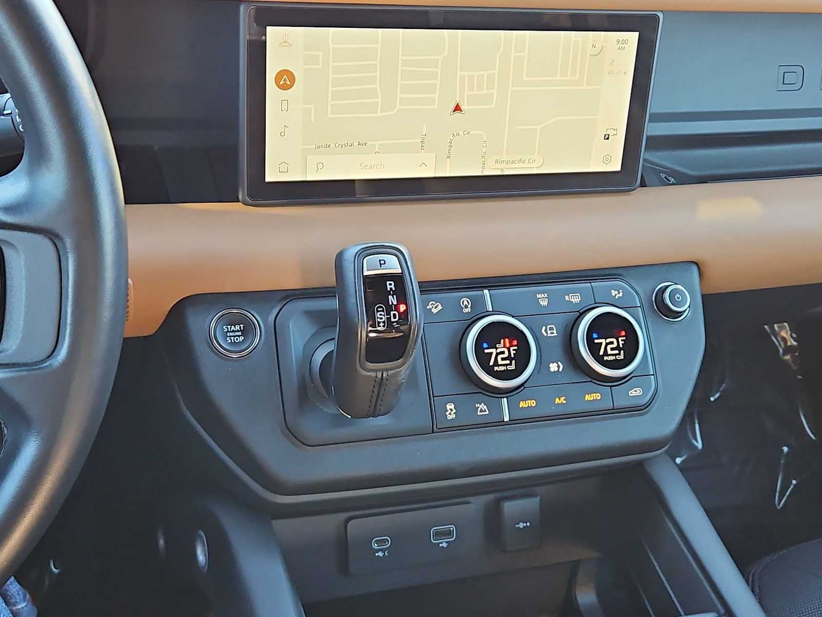 Thumbnail: 2023 Land Rover Defender - 28