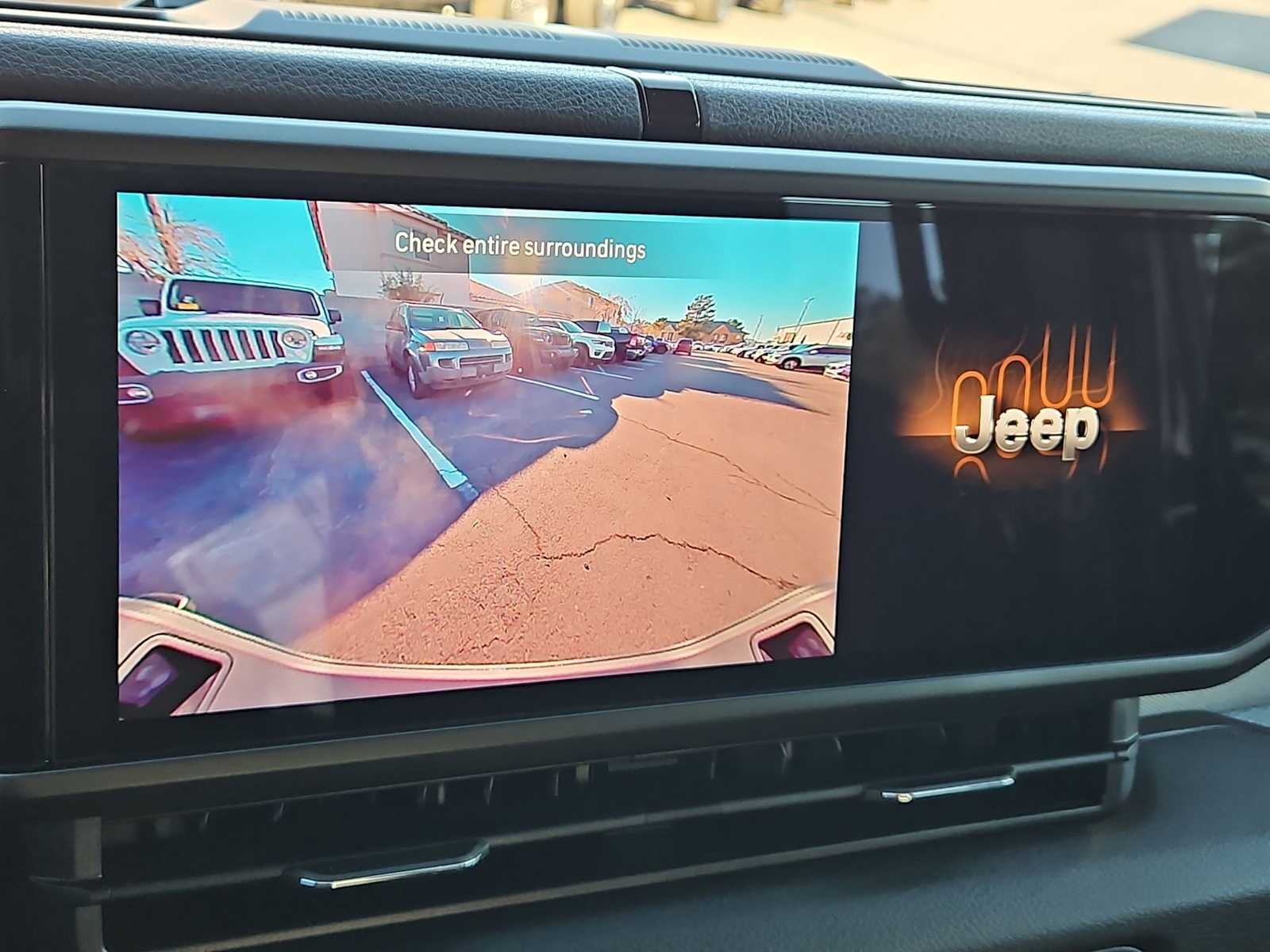 Thumbnail: 2026 Jeep Gladiator - 27