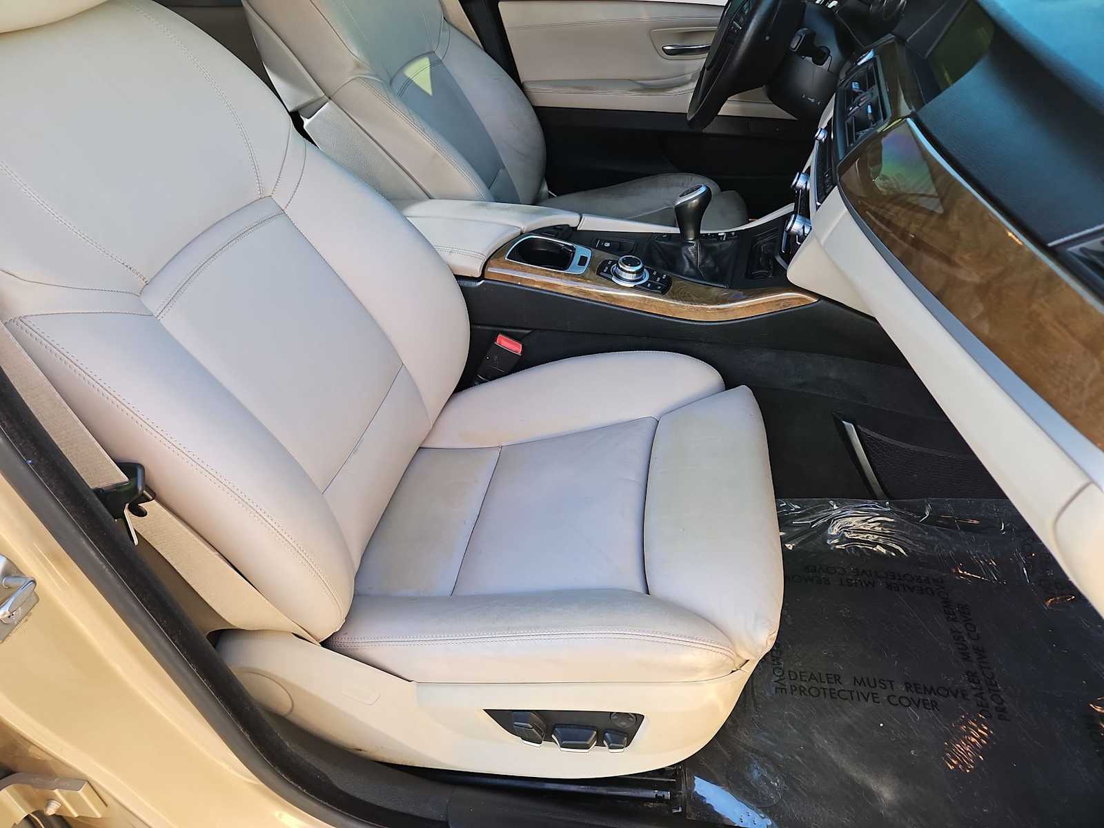 Thumbnail: 2013 BMW 5 Series - 23