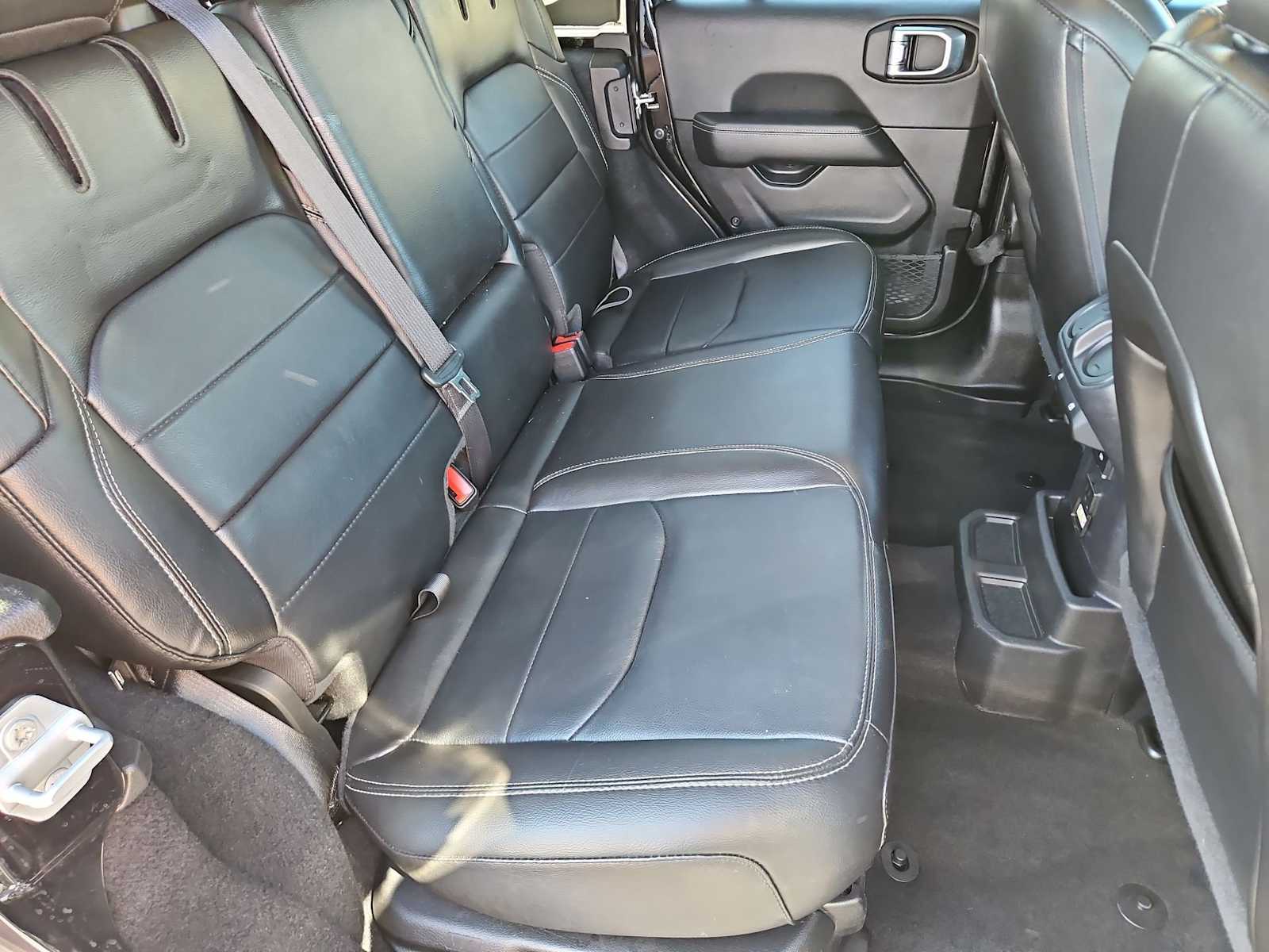 Thumbnail: 2023 Jeep Wrangler - 19