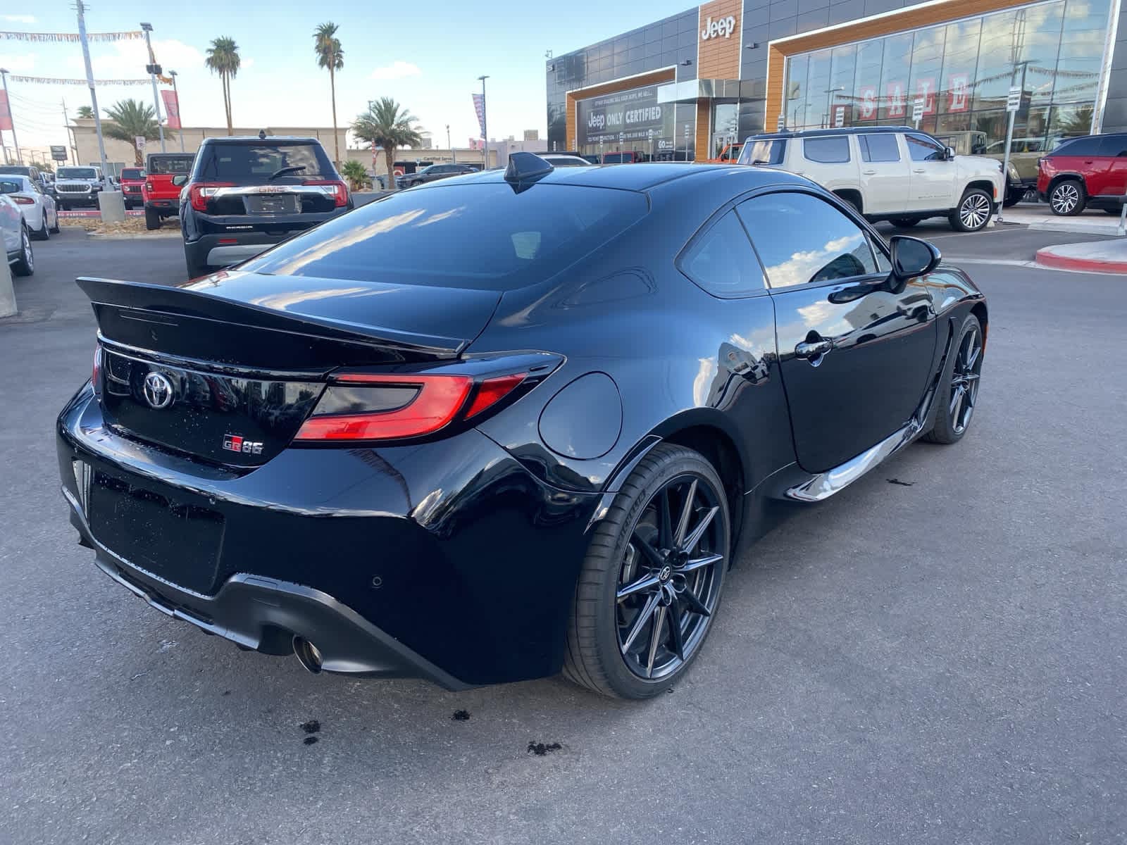 Thumbnail: 2023 Toyota GR86 - 5