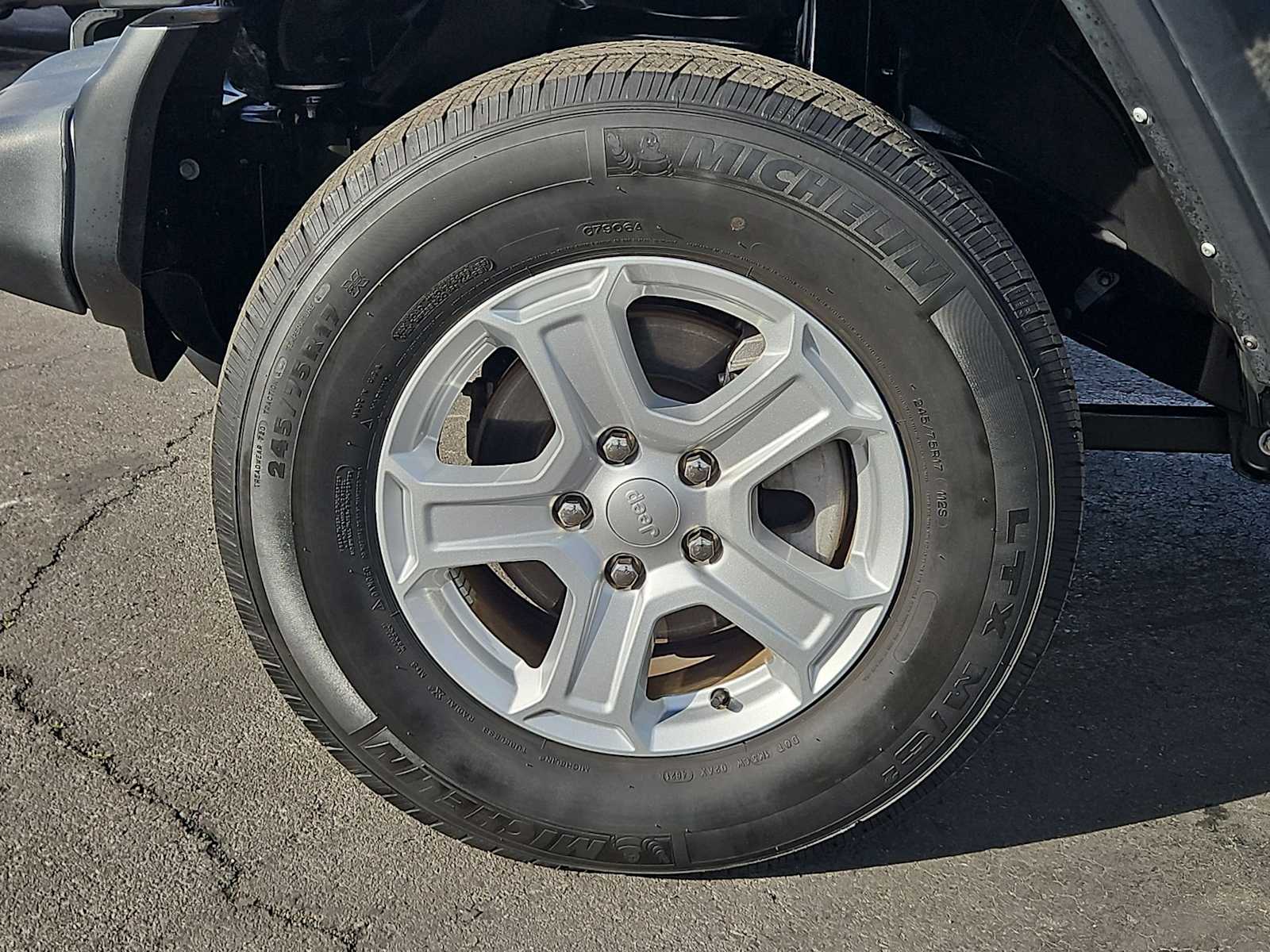 Thumbnail: 2021 Jeep Wrangler - 13