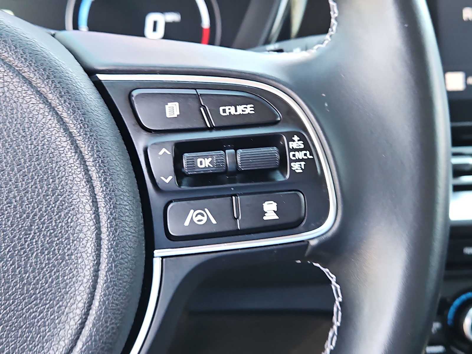 2022 Kia Niro S 22