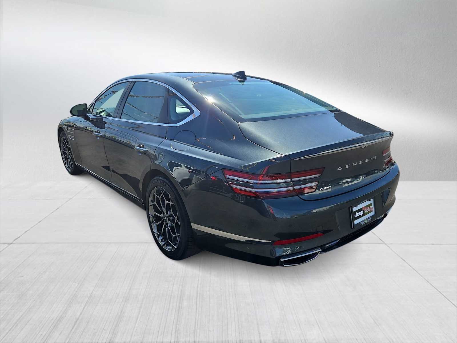 Thumbnail: 2021 Genesis G80 - 6
