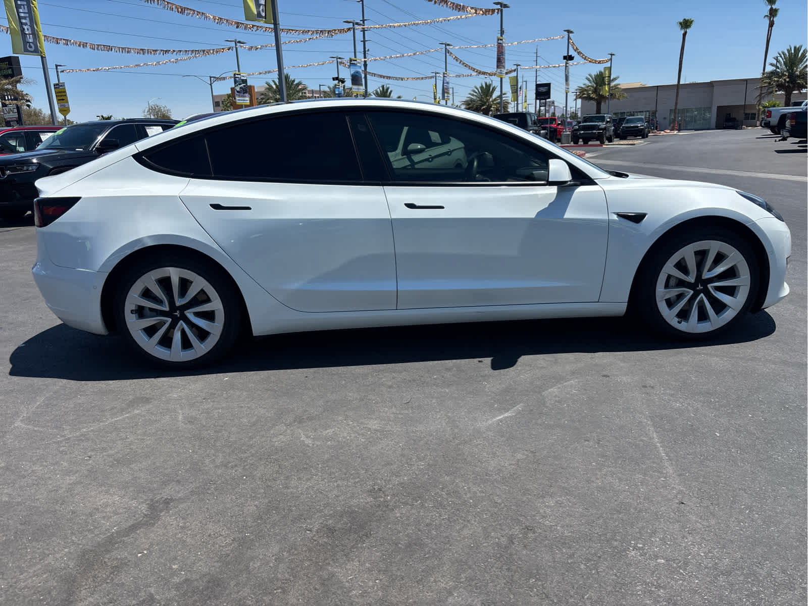 Thumbnail: 2022 Tesla Model 3 - 4