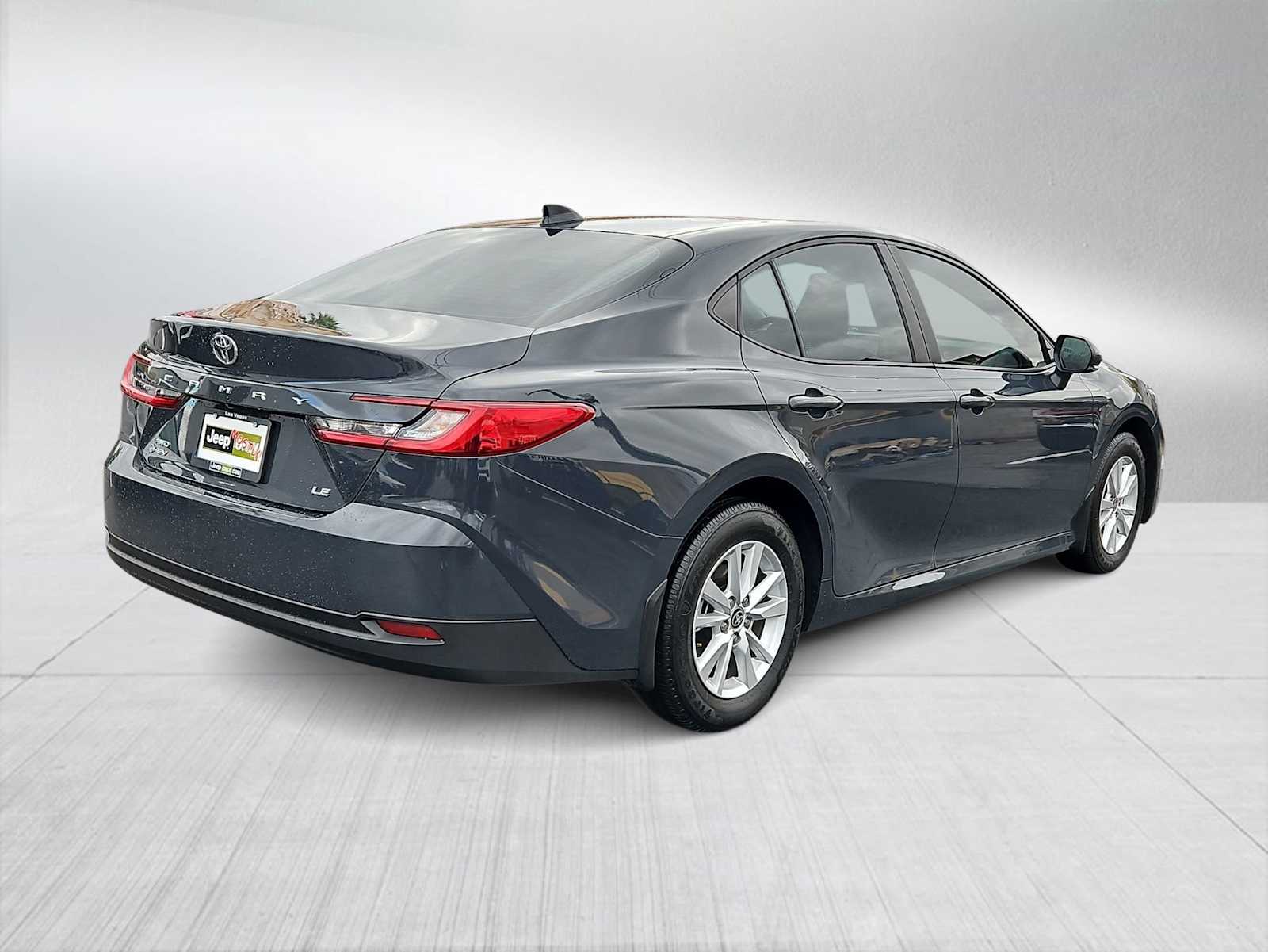 Thumbnail: 2025 Toyota Camry - 8