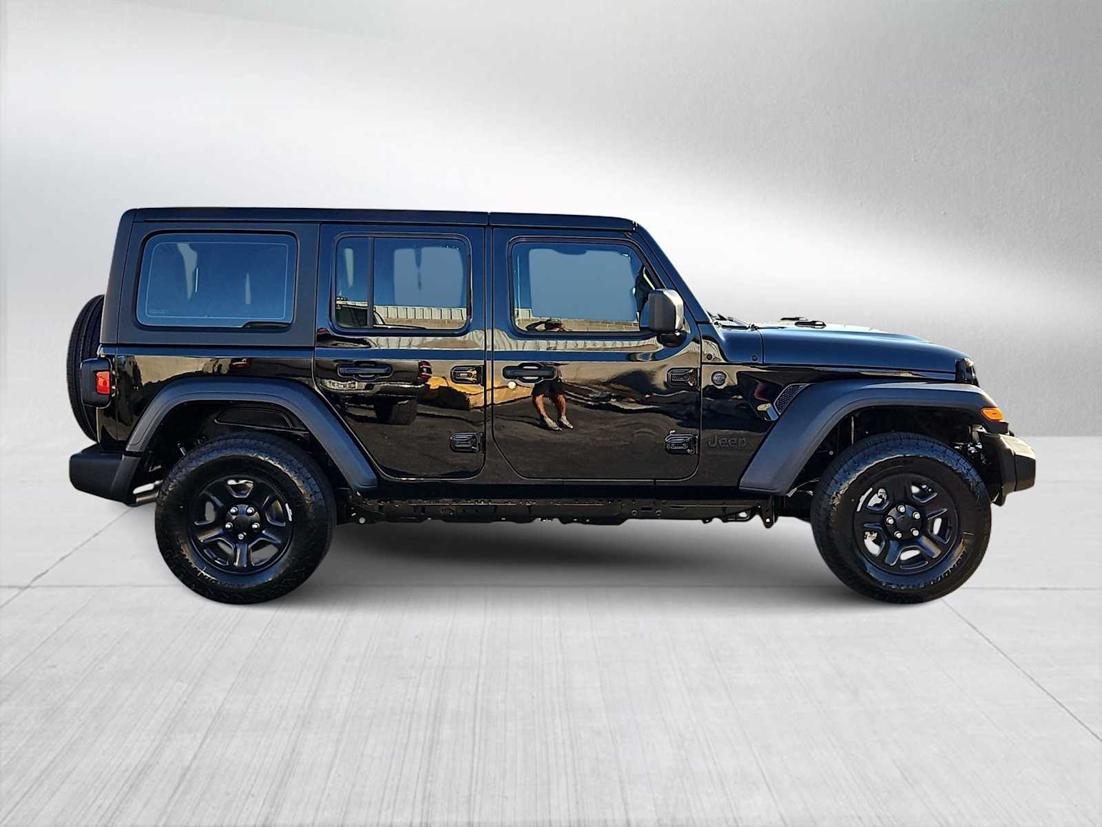 Thumbnail: 2026 Jeep Wrangler - 9