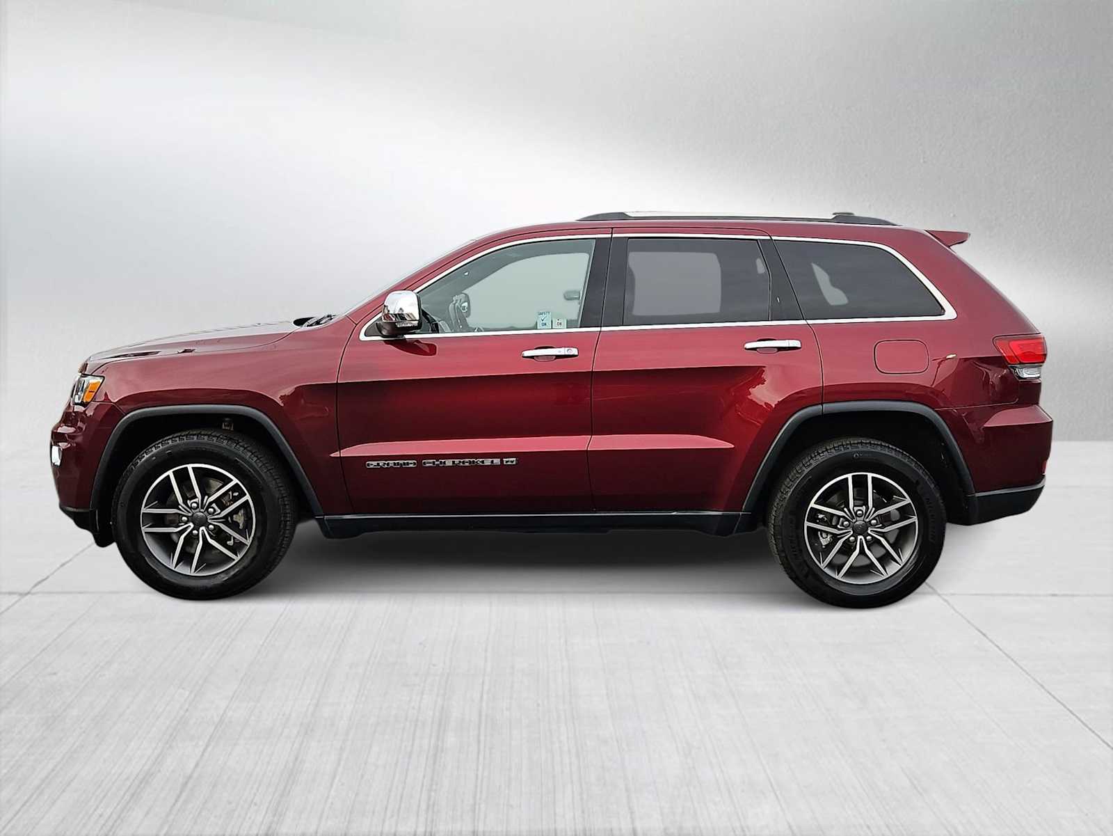 Thumbnail: 2022 Jeep Grand Cherokee - 10