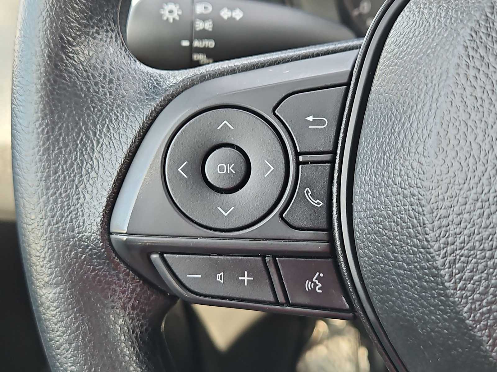 Thumbnail: 2025 Toyota Corolla - 22