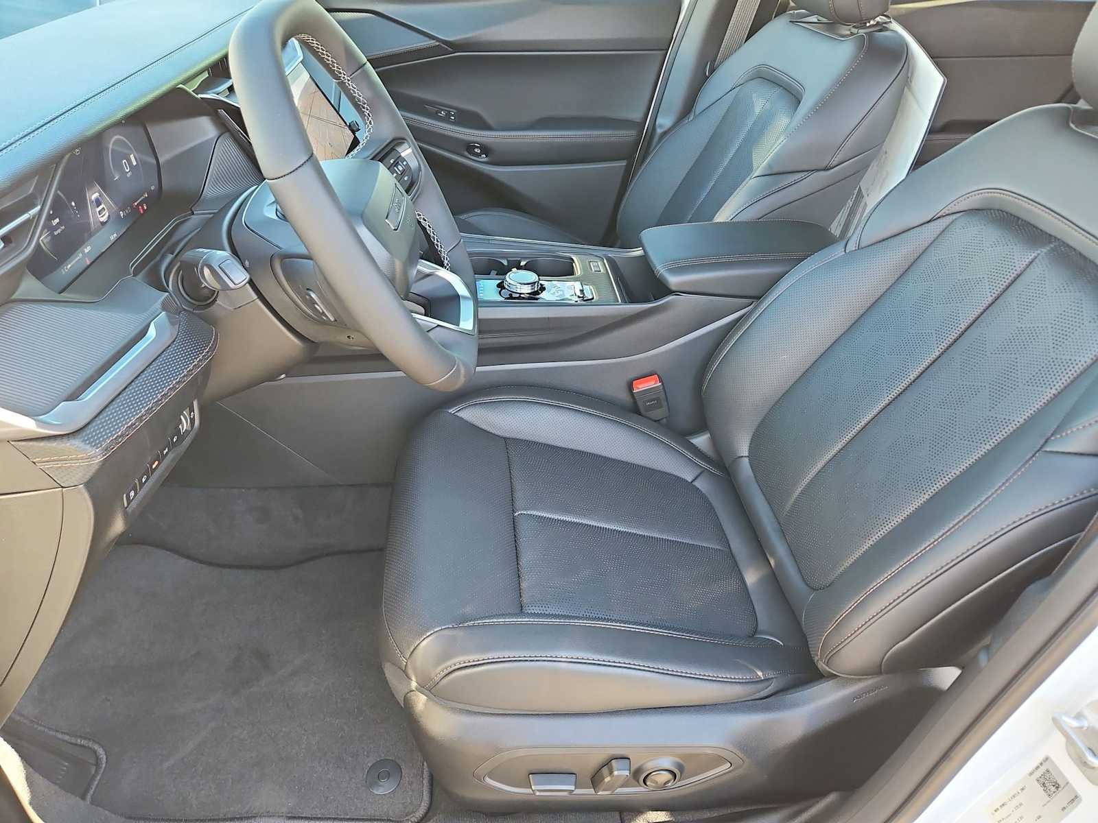 Thumbnail: 2026 Jeep Cherokee - 17