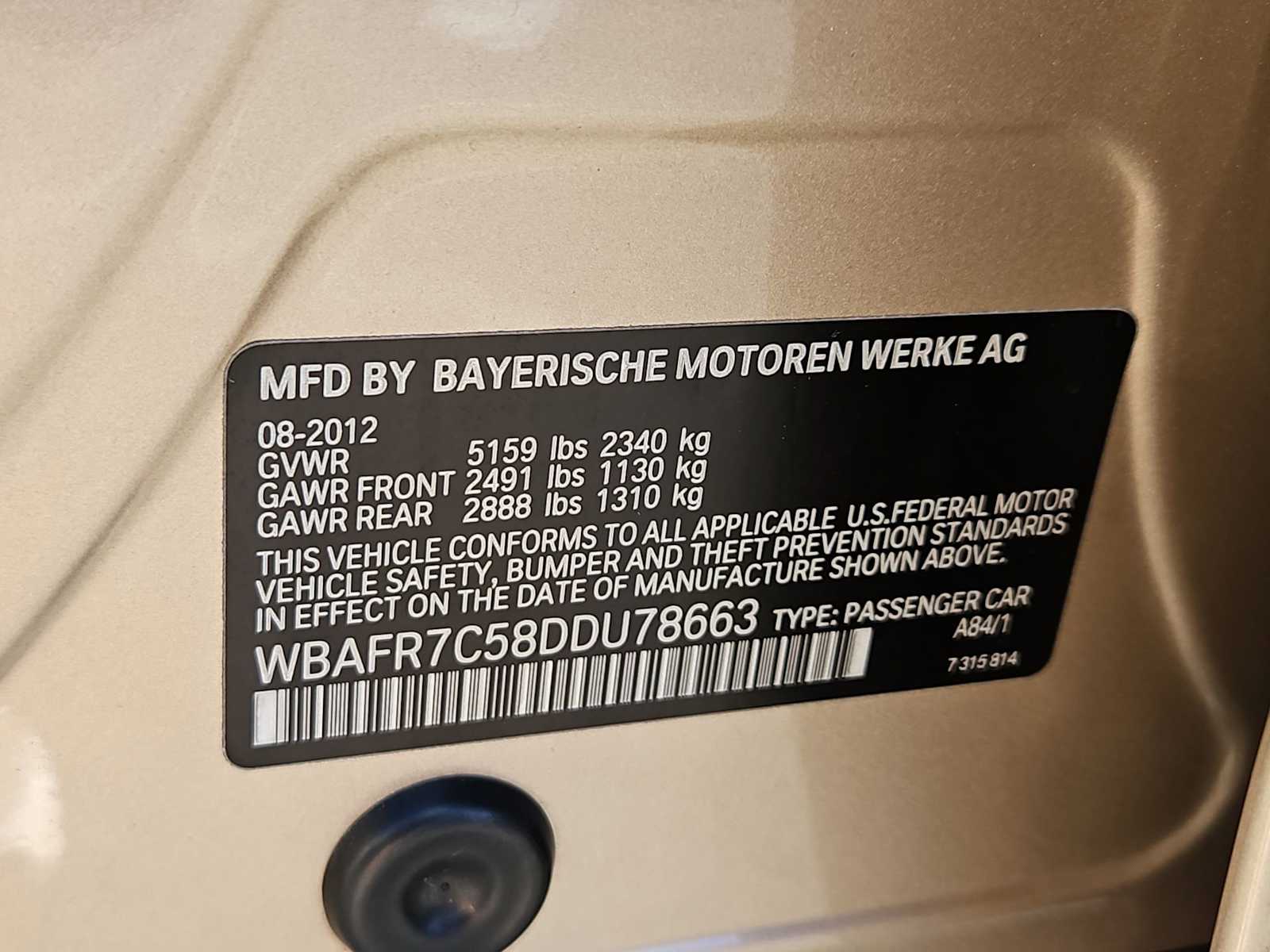 Thumbnail: 2013 BMW 5 Series - 37