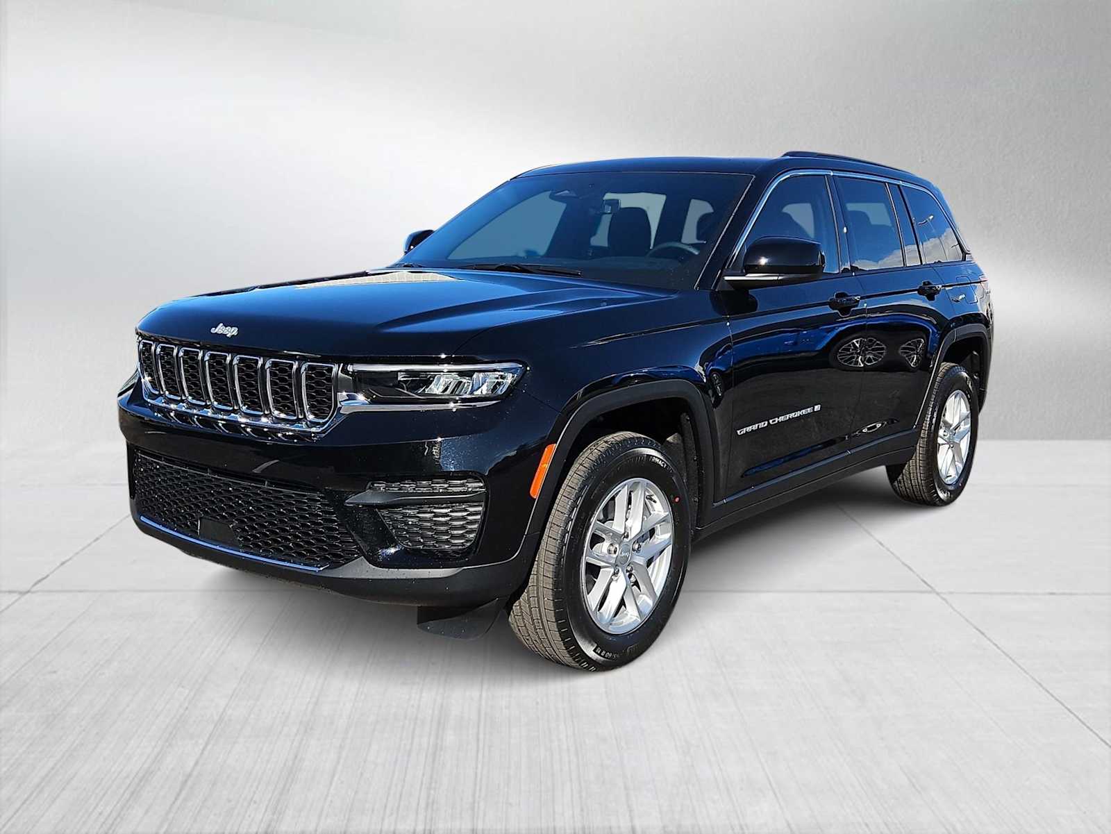 Thumbnail: 2026 Jeep Grand Cherokee - 4