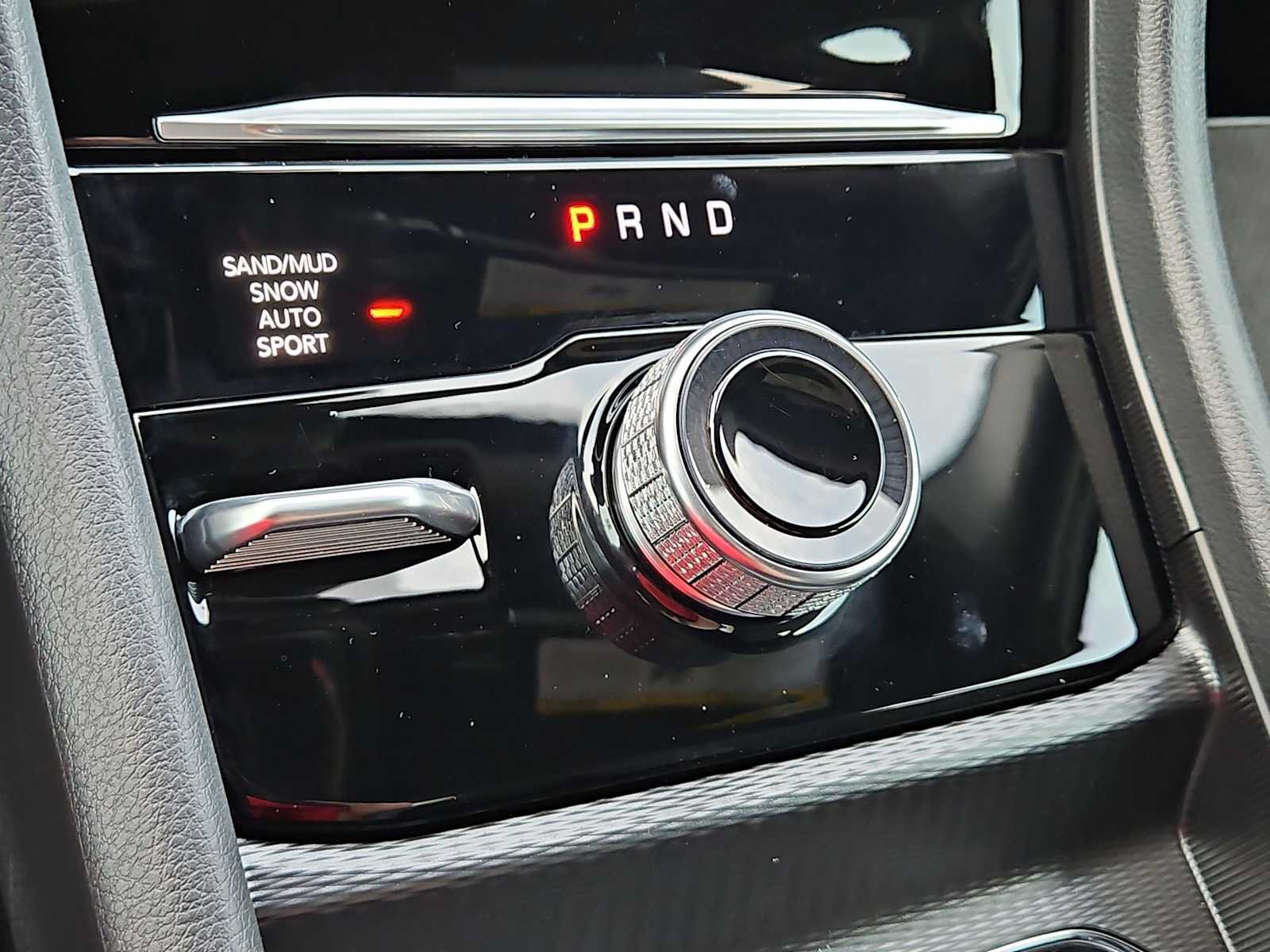 Thumbnail: 2026 Jeep Grand Cherokee - 32