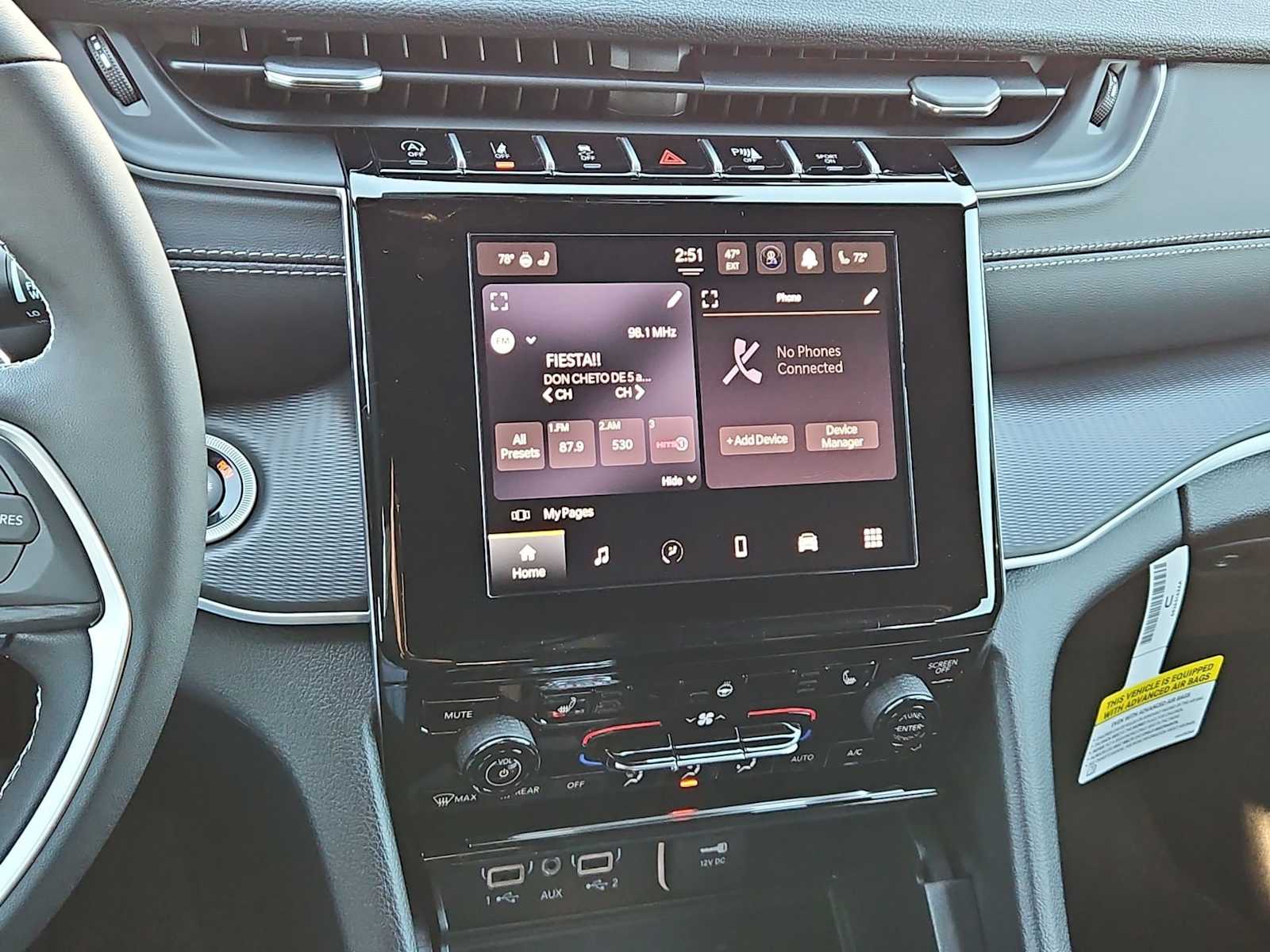 Thumbnail: 2026 Jeep Grand Cherokee - 28