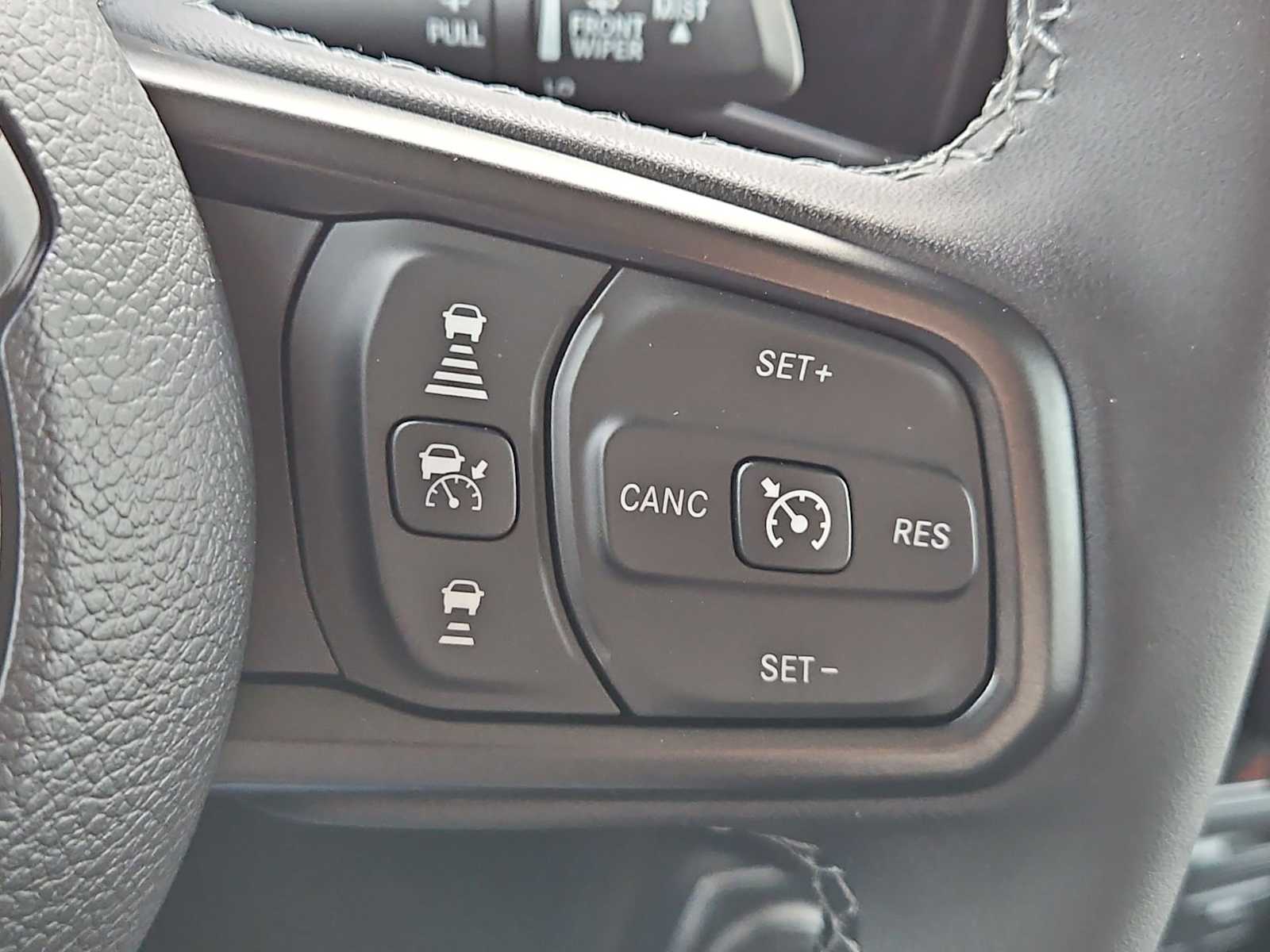 Thumbnail: 2026 Jeep Gladiator - 23