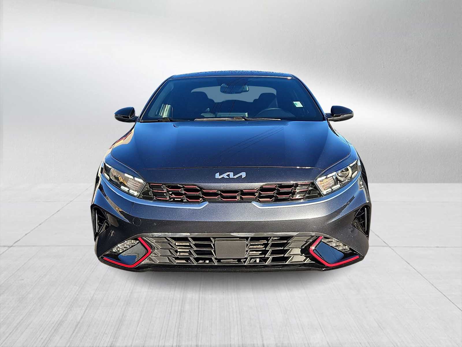 Thumbnail: 2023 Kia Forte - 3