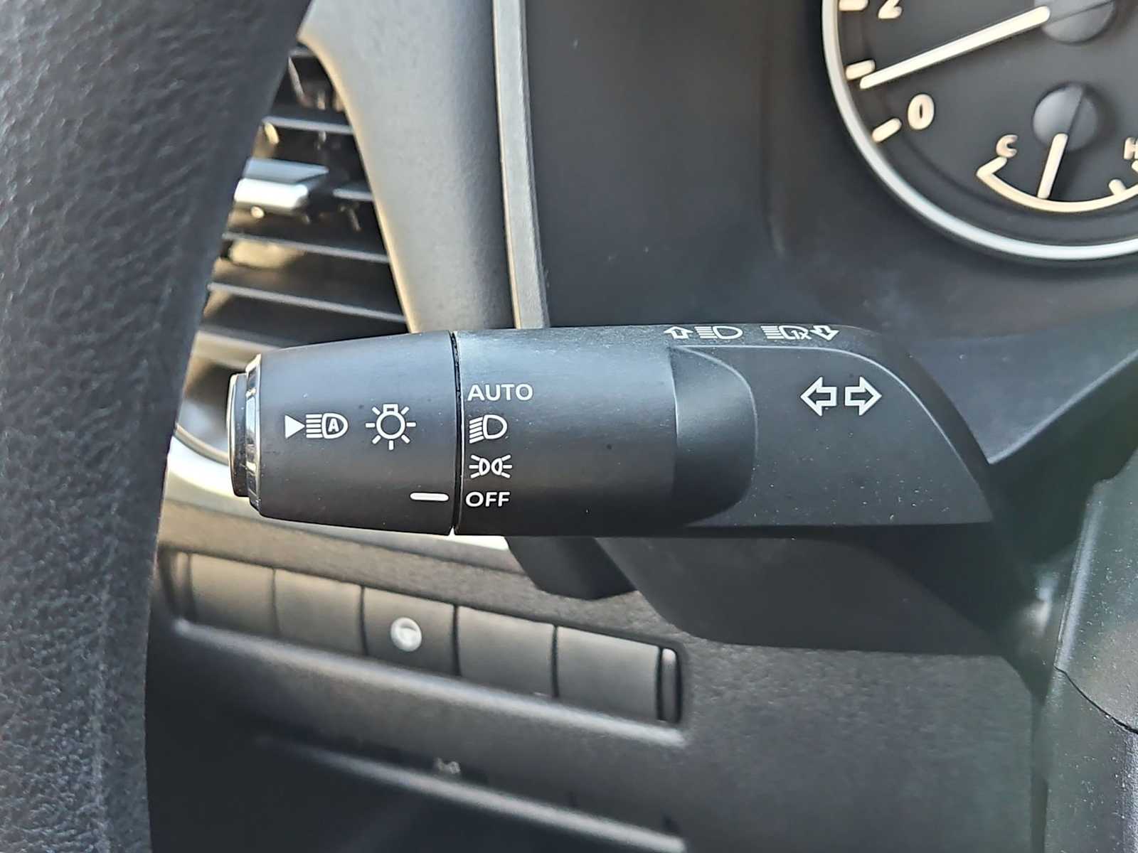 Thumbnail: 2023 Nissan Rogue - 26