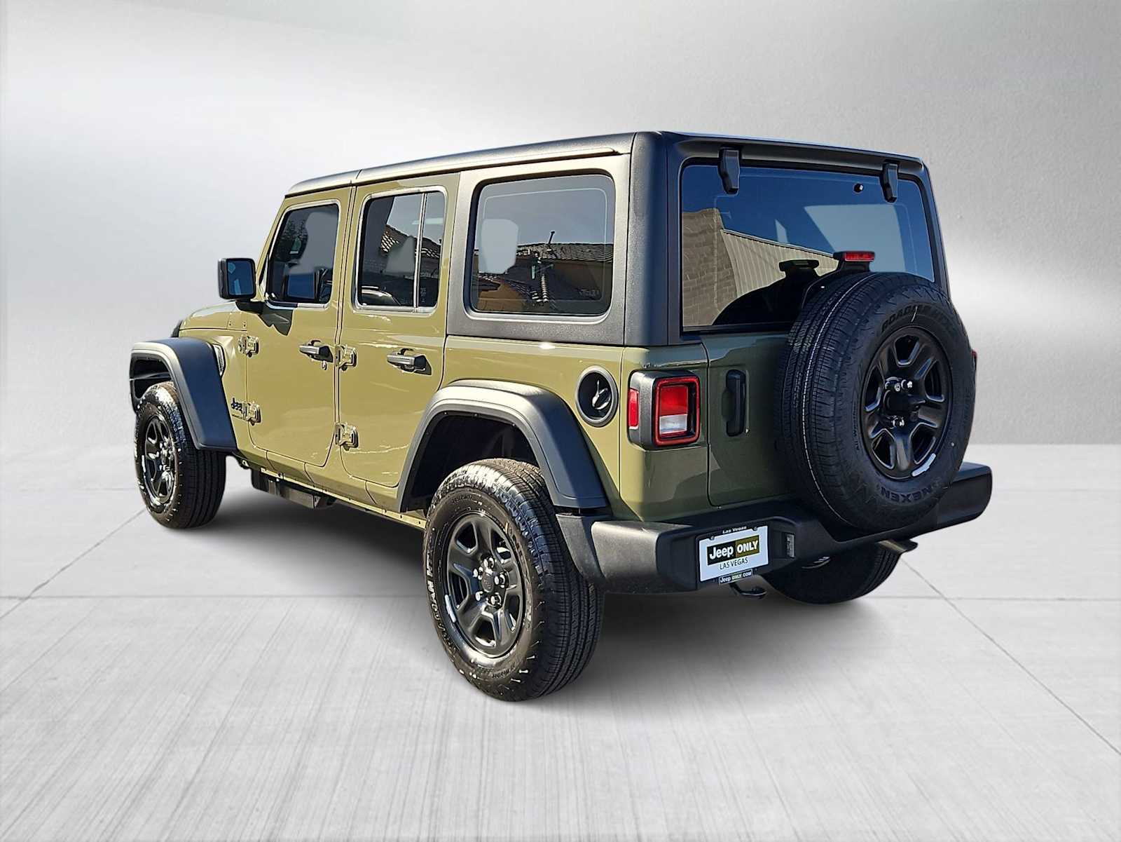 Thumbnail: 2026 Jeep Wrangler - 6
