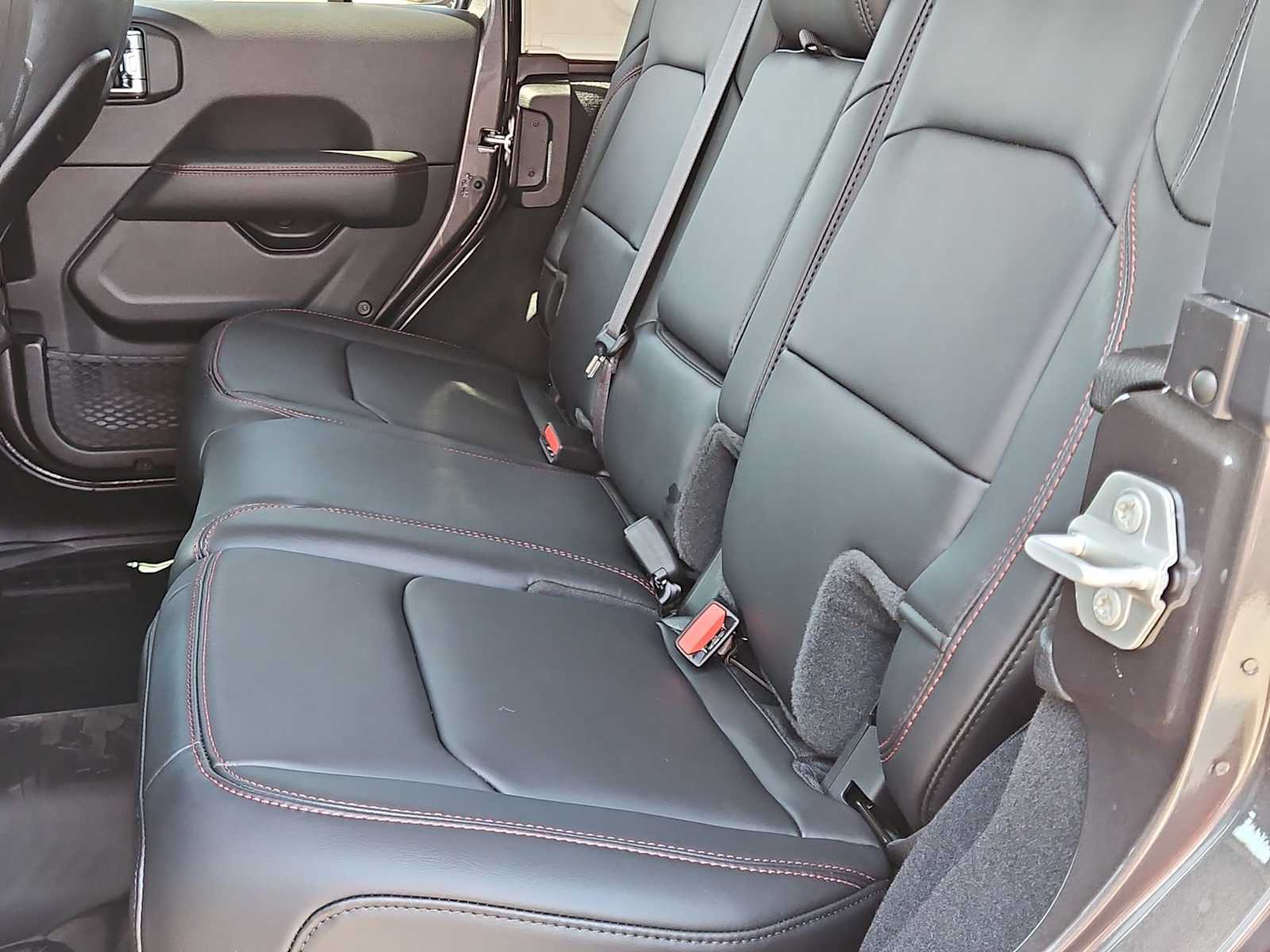 Thumbnail: 2025 Jeep Wrangler - 17