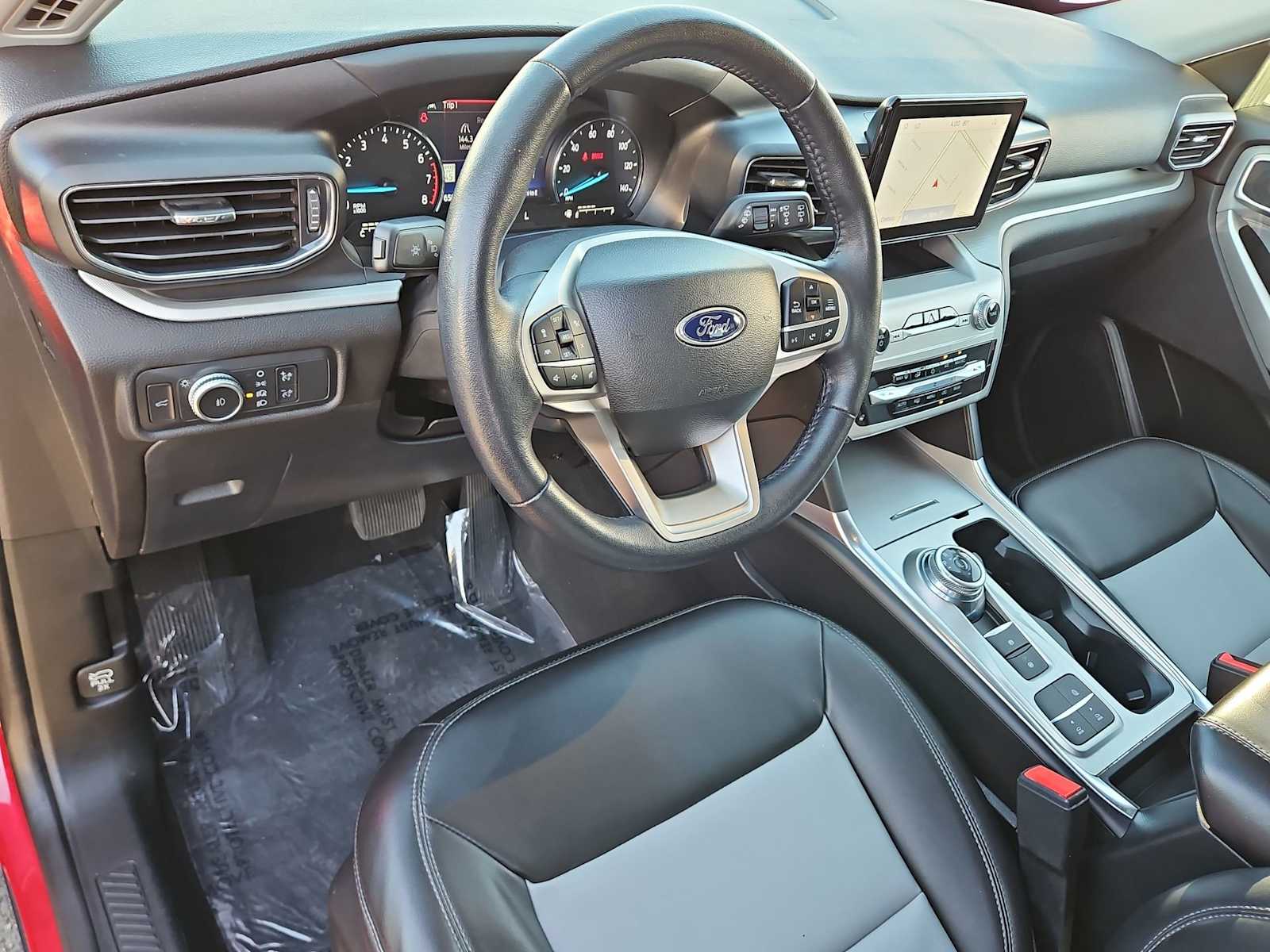 Thumbnail: 2022 Ford Explorer - 10