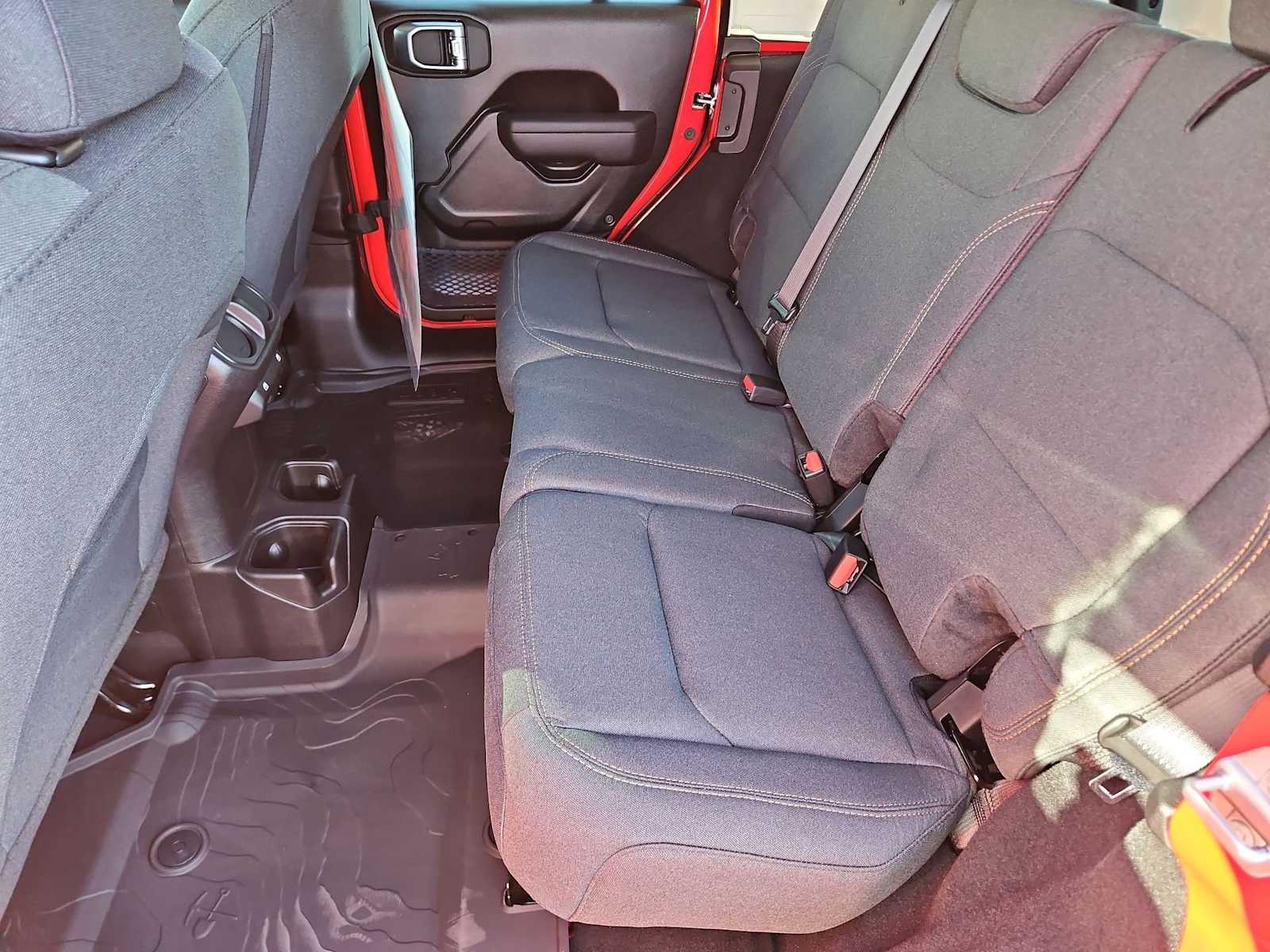 Thumbnail: 2026 Jeep Wrangler - 18