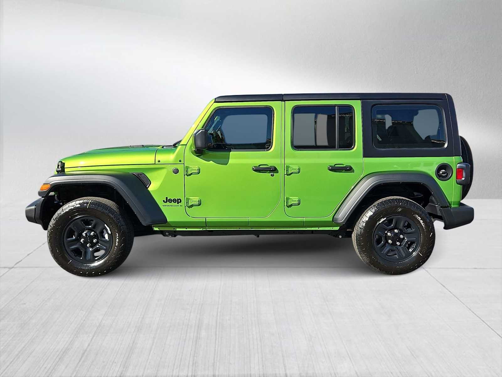 Thumbnail: 2026 Jeep Wrangler - 5