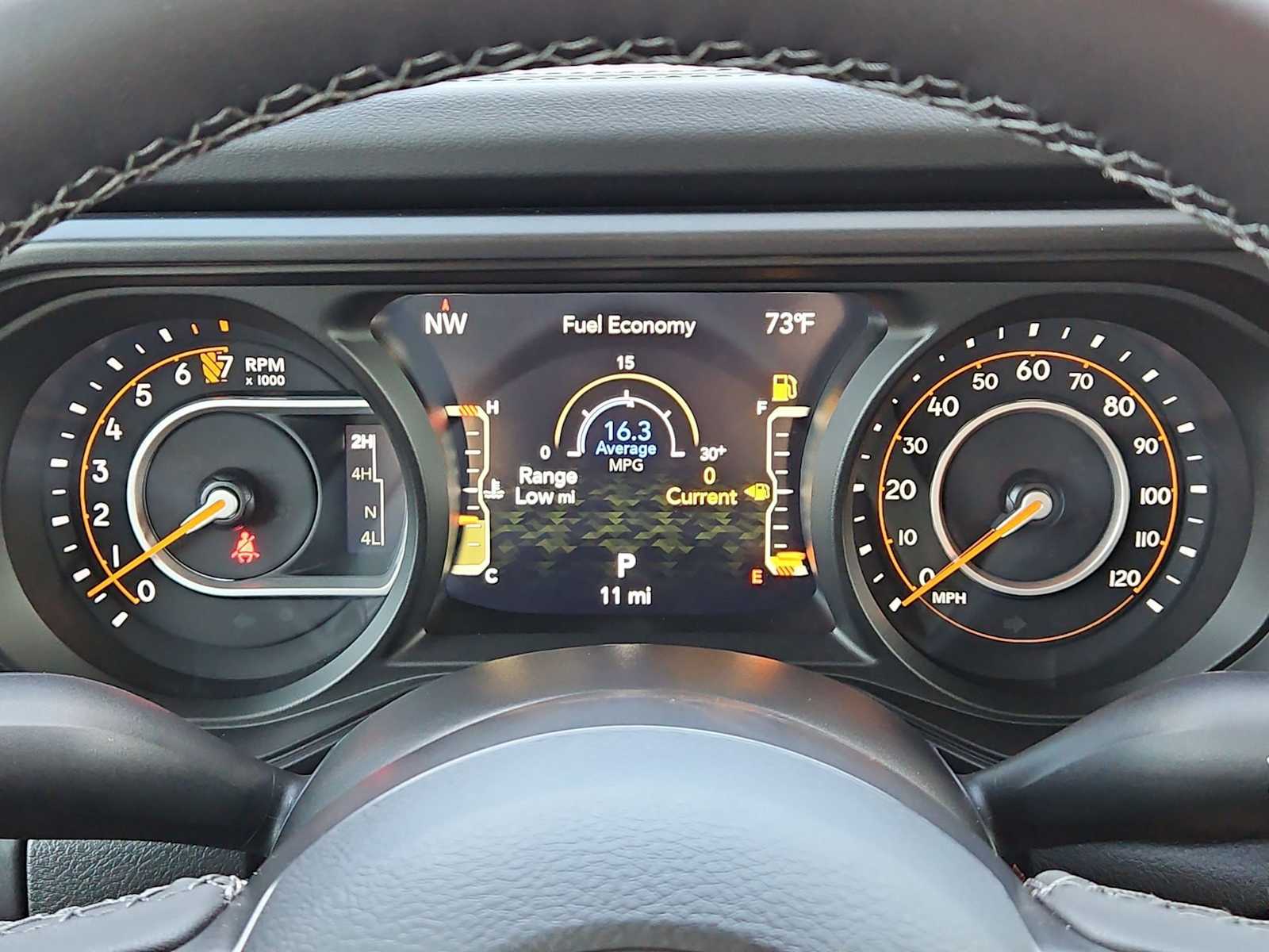 Thumbnail: 2026 Jeep Gladiator - 32