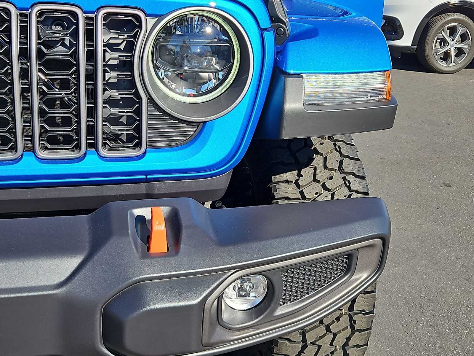 Thumbnail: 2025 Jeep Gladiator - 11