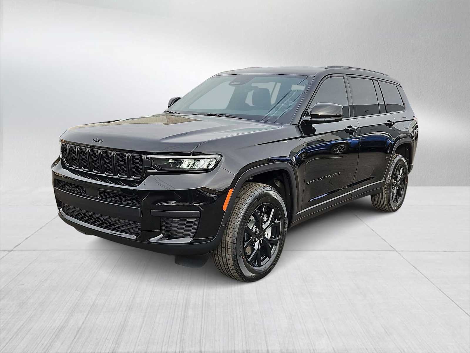 Thumbnail: 2025 Jeep Grand Cherokee L - 4